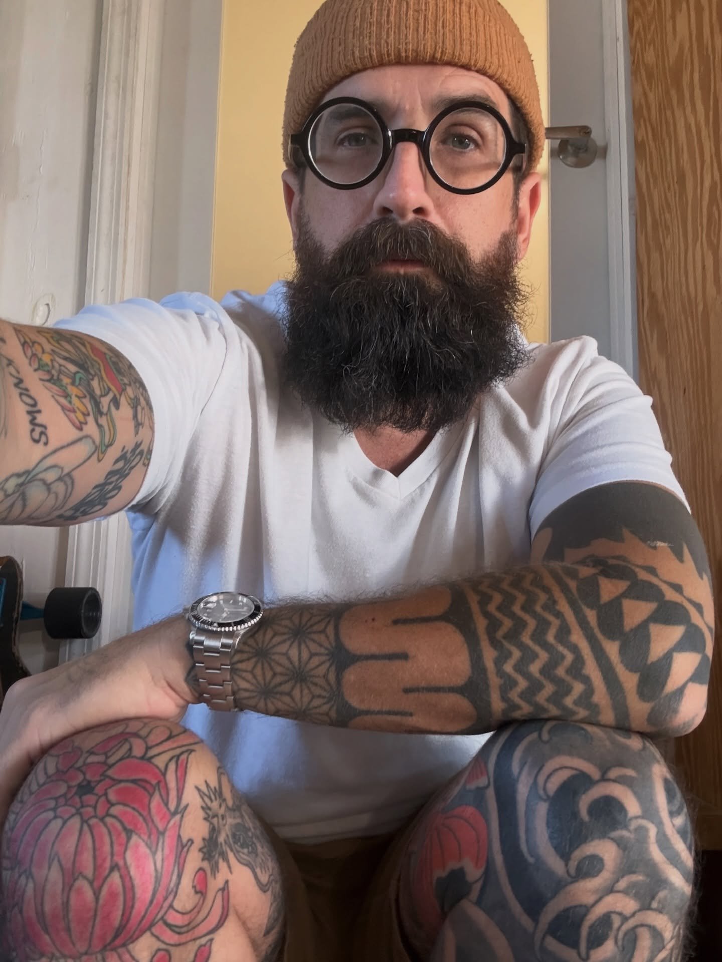 Whelp.
Today, my body turned 43 years old.
My spirit is finally getting younger (good teachers)&hellip;
And every now and again those two are just tickled to detect (what I believe to be) the faint sound of my soul&rsquo;s ancient uproarious bellowin