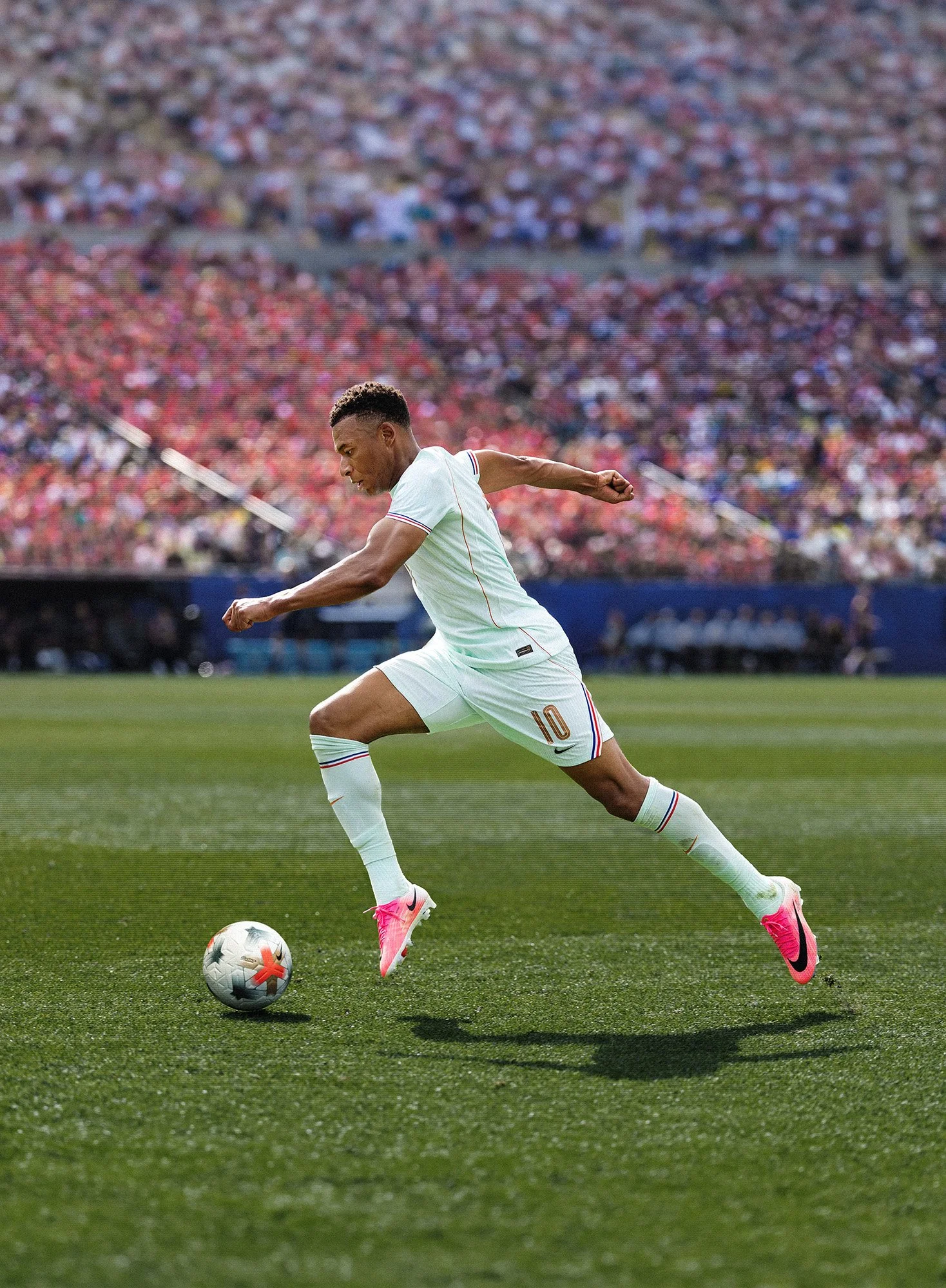 Mbappe Away 3_GettyImages-2283509994_R1_A.jpg