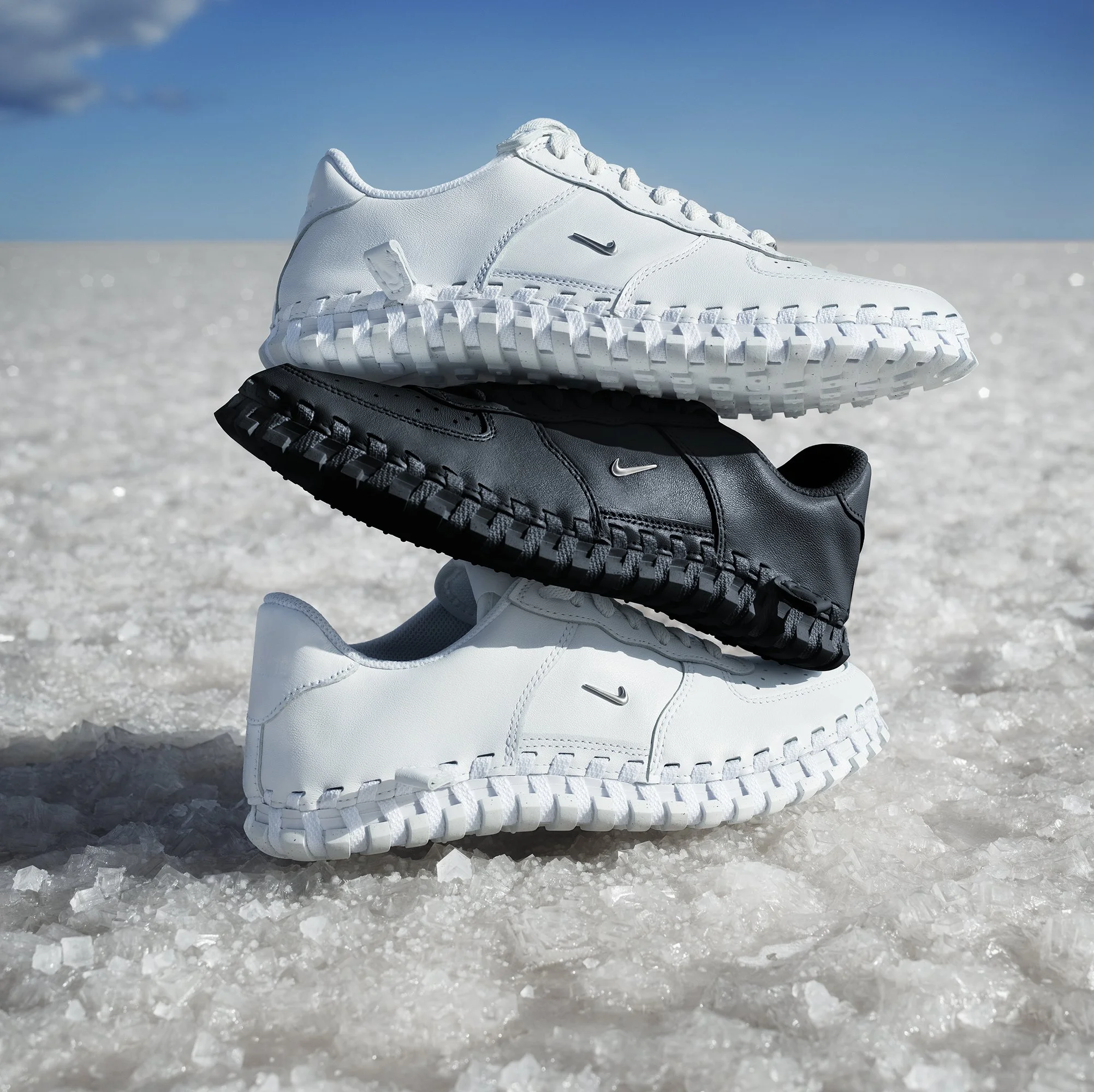 NIKE x JACQUEMUS J FORCE 1