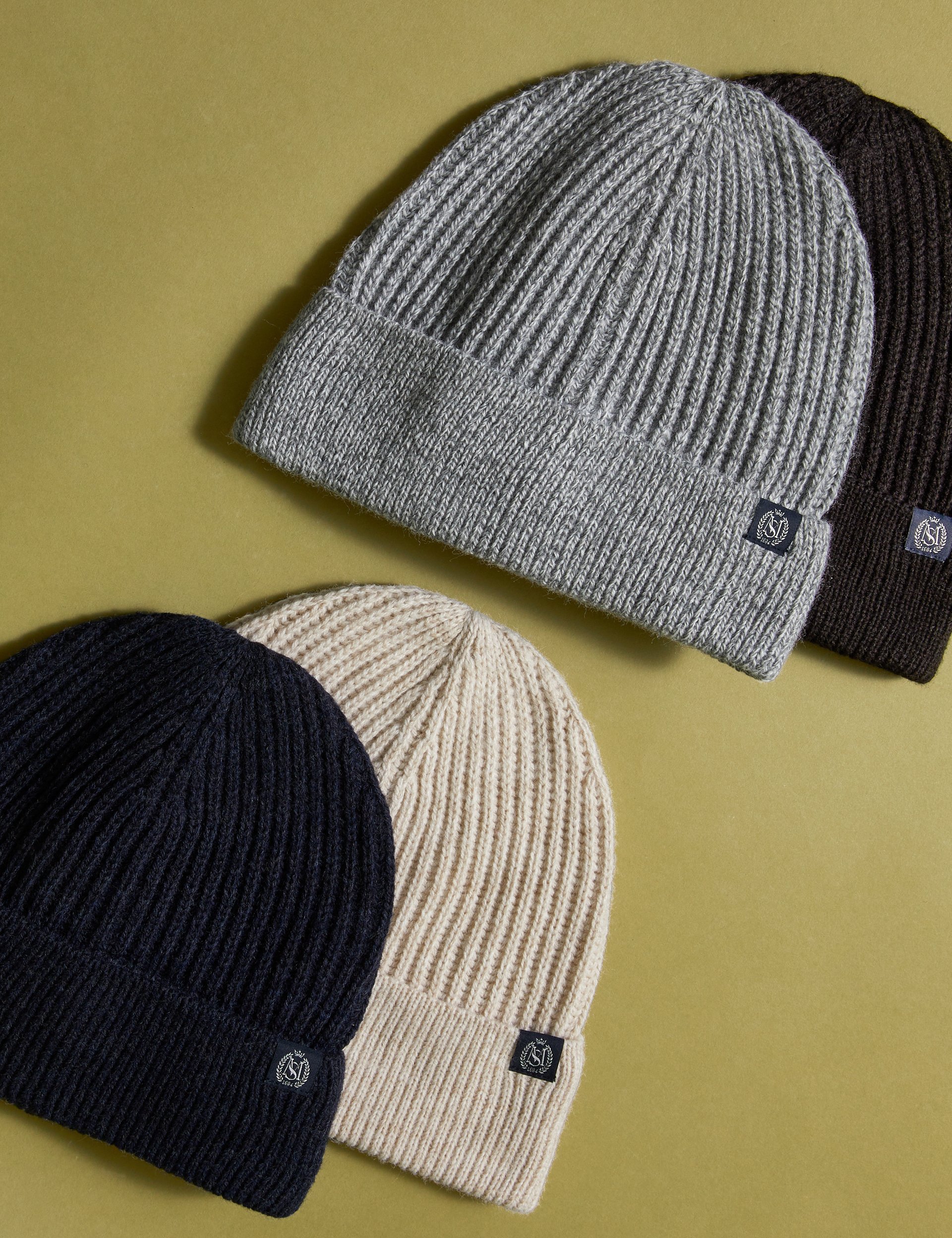 SD_BEANIE_GROUP_SHOT_SP23_EC_OPTION2.jpg