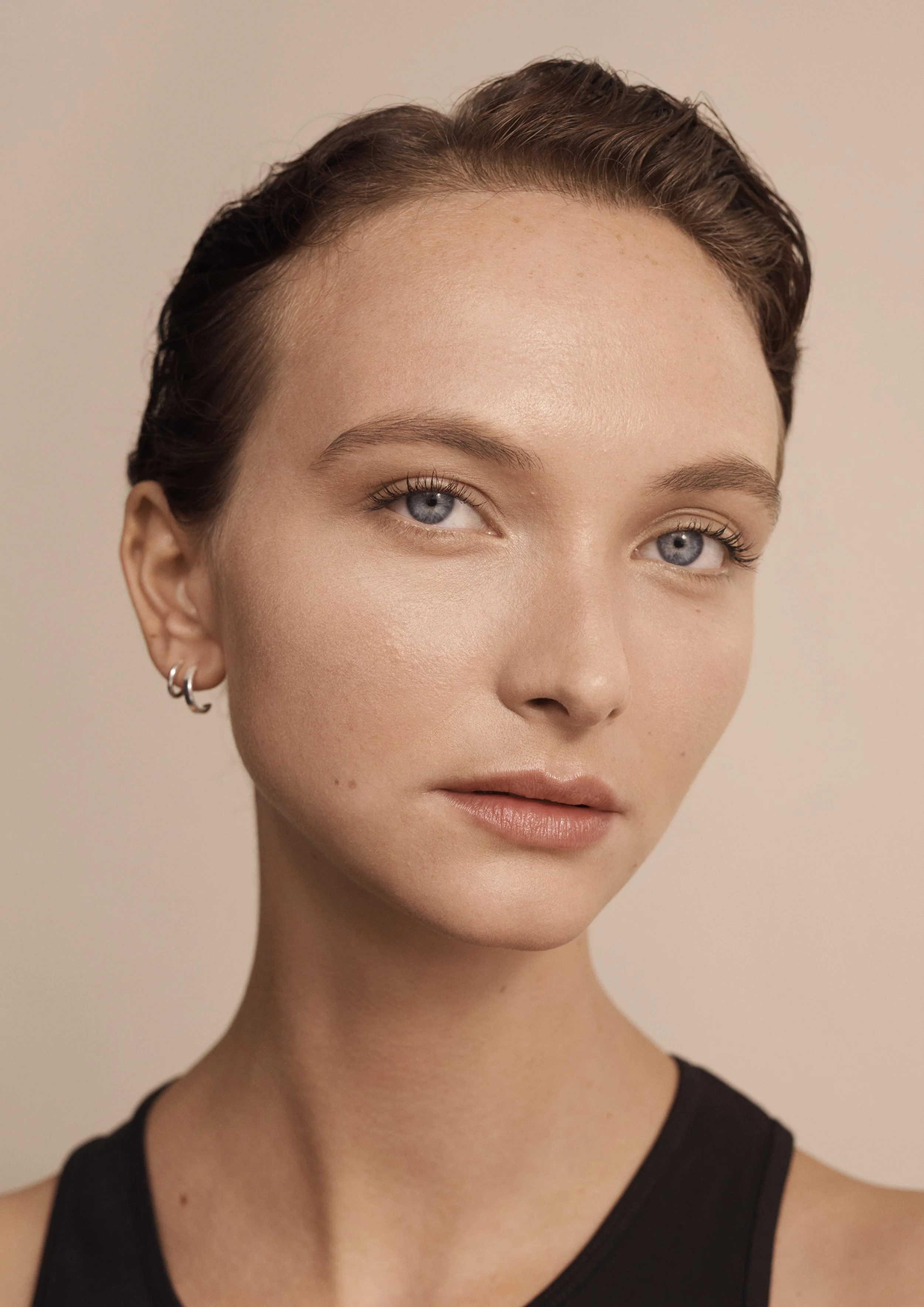 GA_2021_10MODELS_CLAUDIE_AFTER_210930.jpg