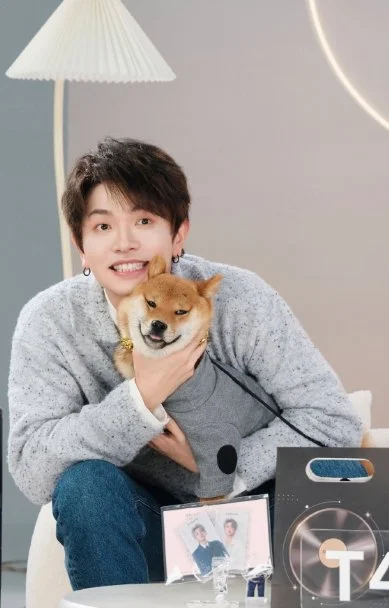 为人中捧场时间 2019-2025