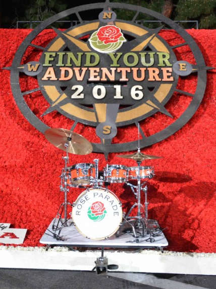 回味十年前的玫瑰花车Find your adventure