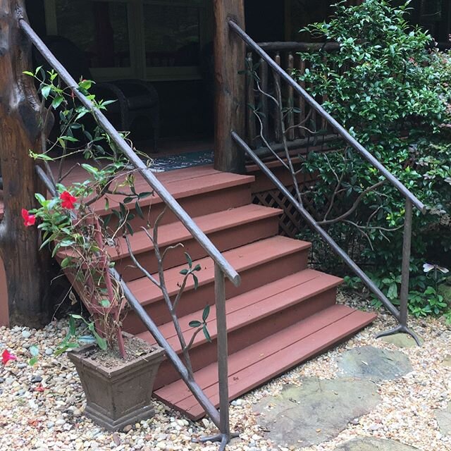 Here&rsquo;s some pictures of a set of mountain laurel handrails near Table Rock State Park that I forged a few years ago,Pre-Instagram Days😂🤣😂#blacksmithing #blacksmith#handforged#handmade#madeinsc#yeahthatgreenville #yeahthatgreenvillesc #greenv