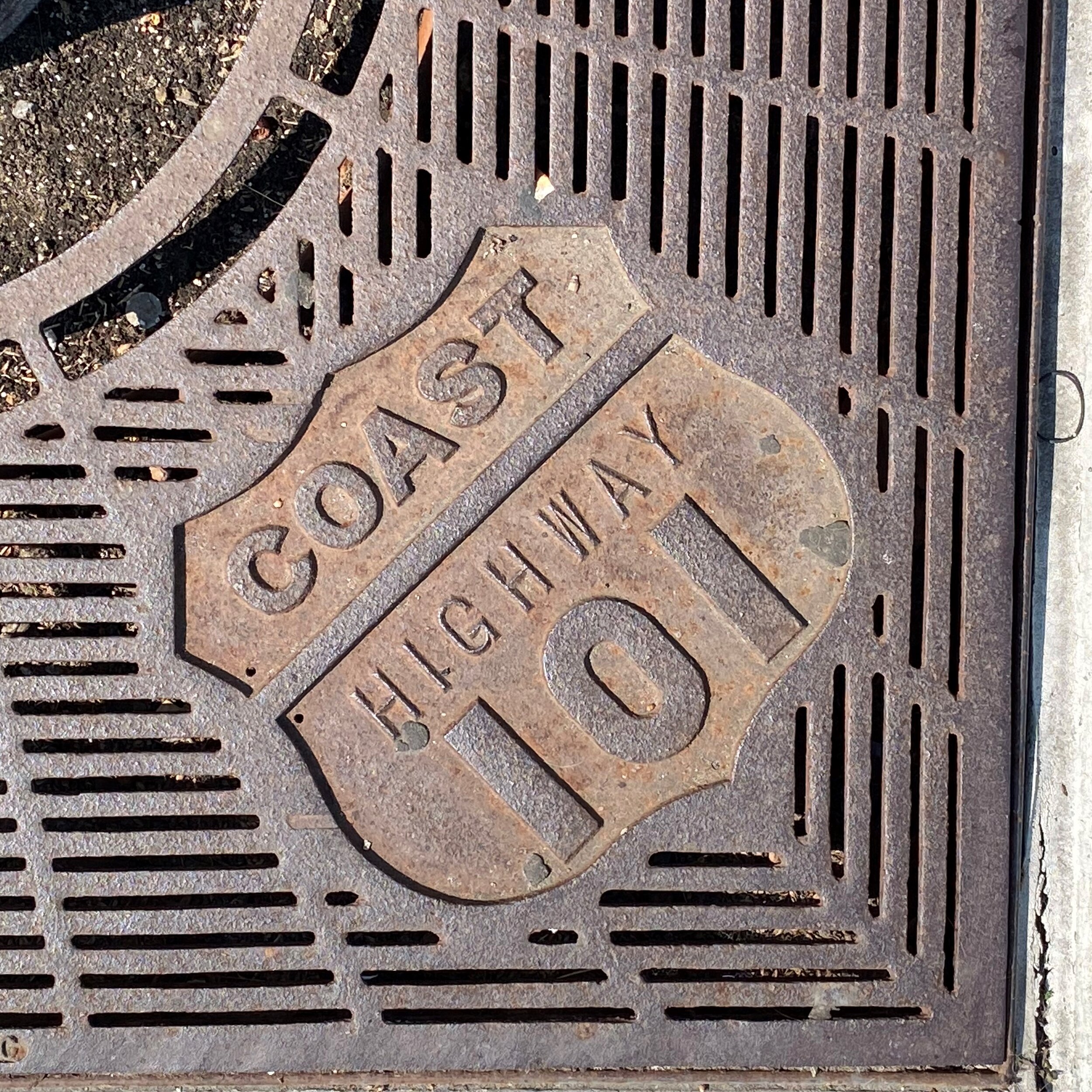 US 101 grate cover .jpg