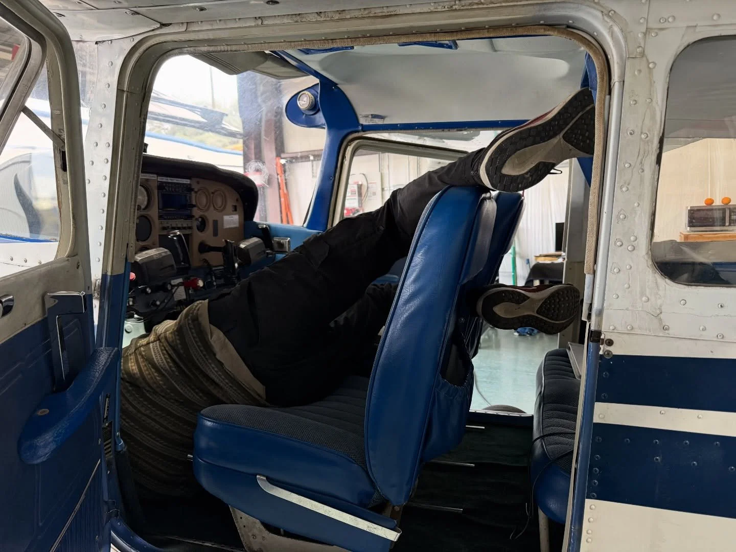When your CFI tells you to work on Unusual Attitudes

#flying #cfi #airplane #mechanic