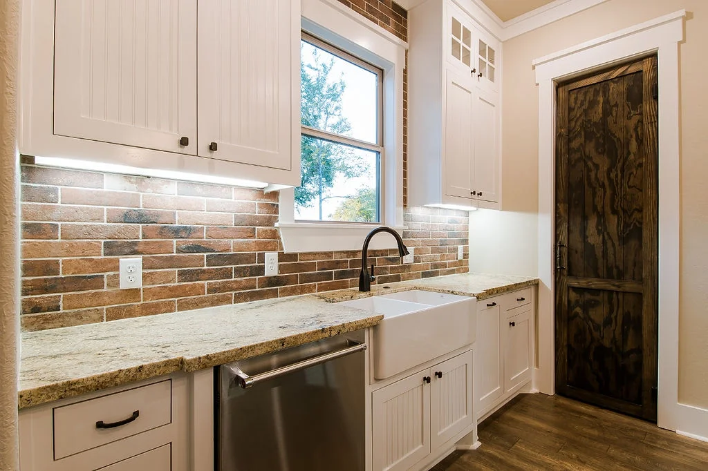 04-Kitchen-2753(1280x853).jpg