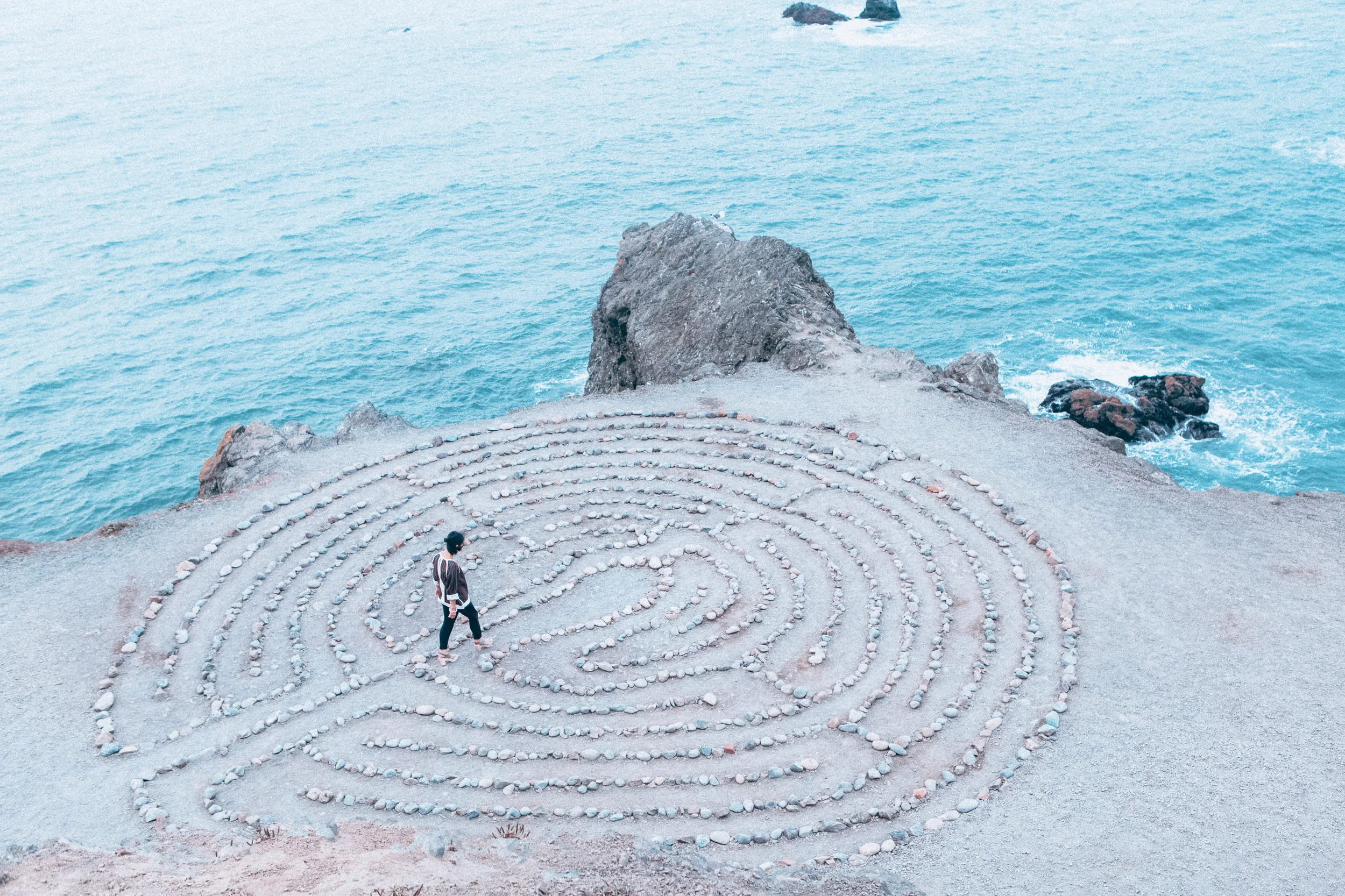 Rock Labyrinth Maze Beach.jpg