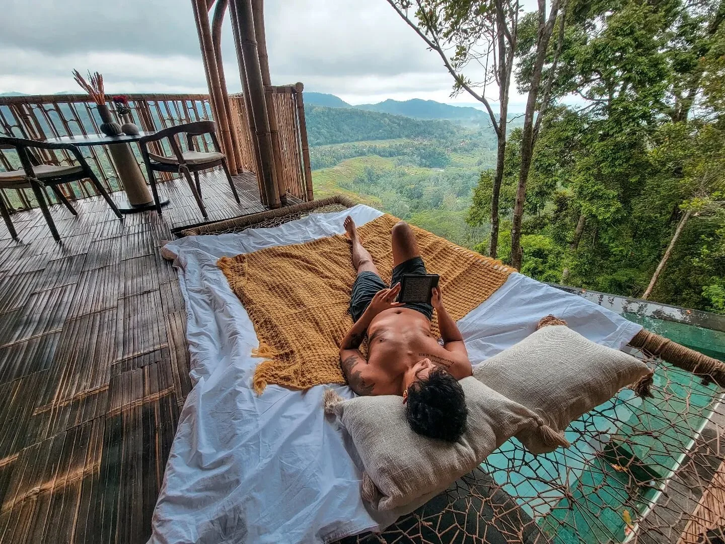 Body Based Healing Pt 1.

A couple months ago in the first Trans Community Circle I was asked why it is so important to deepen your connection with your body and to share what kind of benefits I have noticed for myself in doing so.

The first thing t