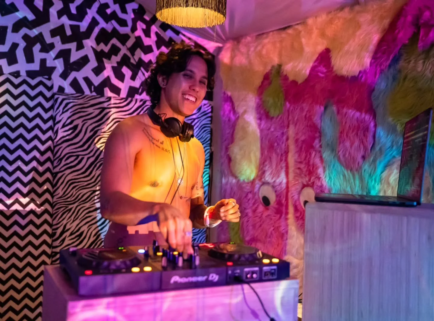 A couple weekends ago, I got to throw one of the most heart centered parties @thetemplateob in San Diego. @tender_riots has been a dream in the making ever since I went to the immersion weekend for PhDJ one year ago! After feeling so much of myself b