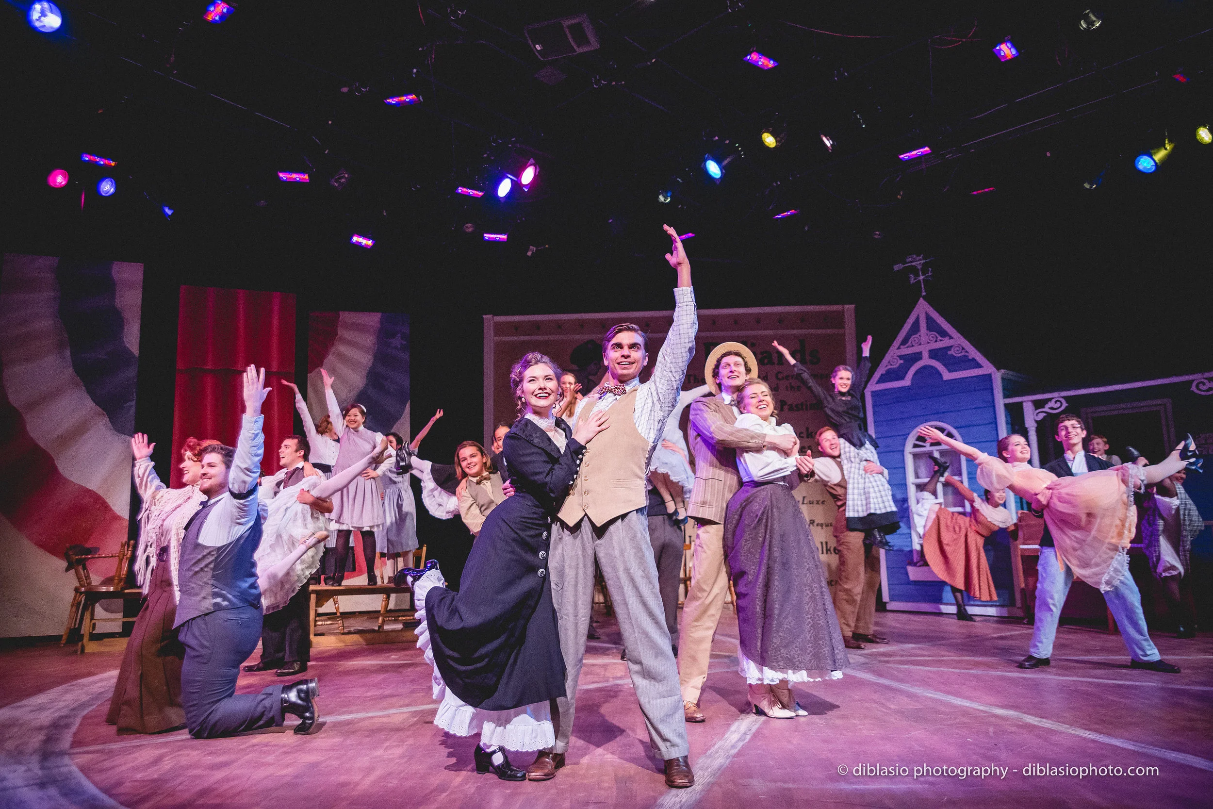 WeathervanePlayhouse-MusicMan-DiBlasioPhoto-3414.jpg