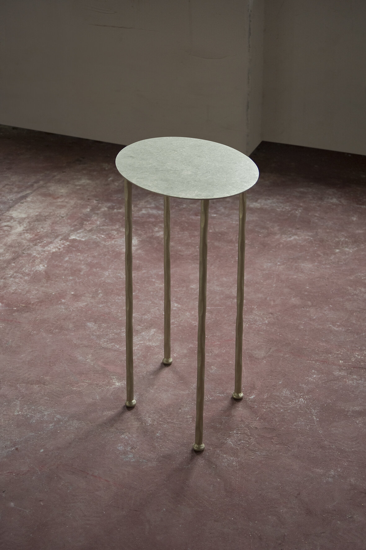 Mihn Drinks Table