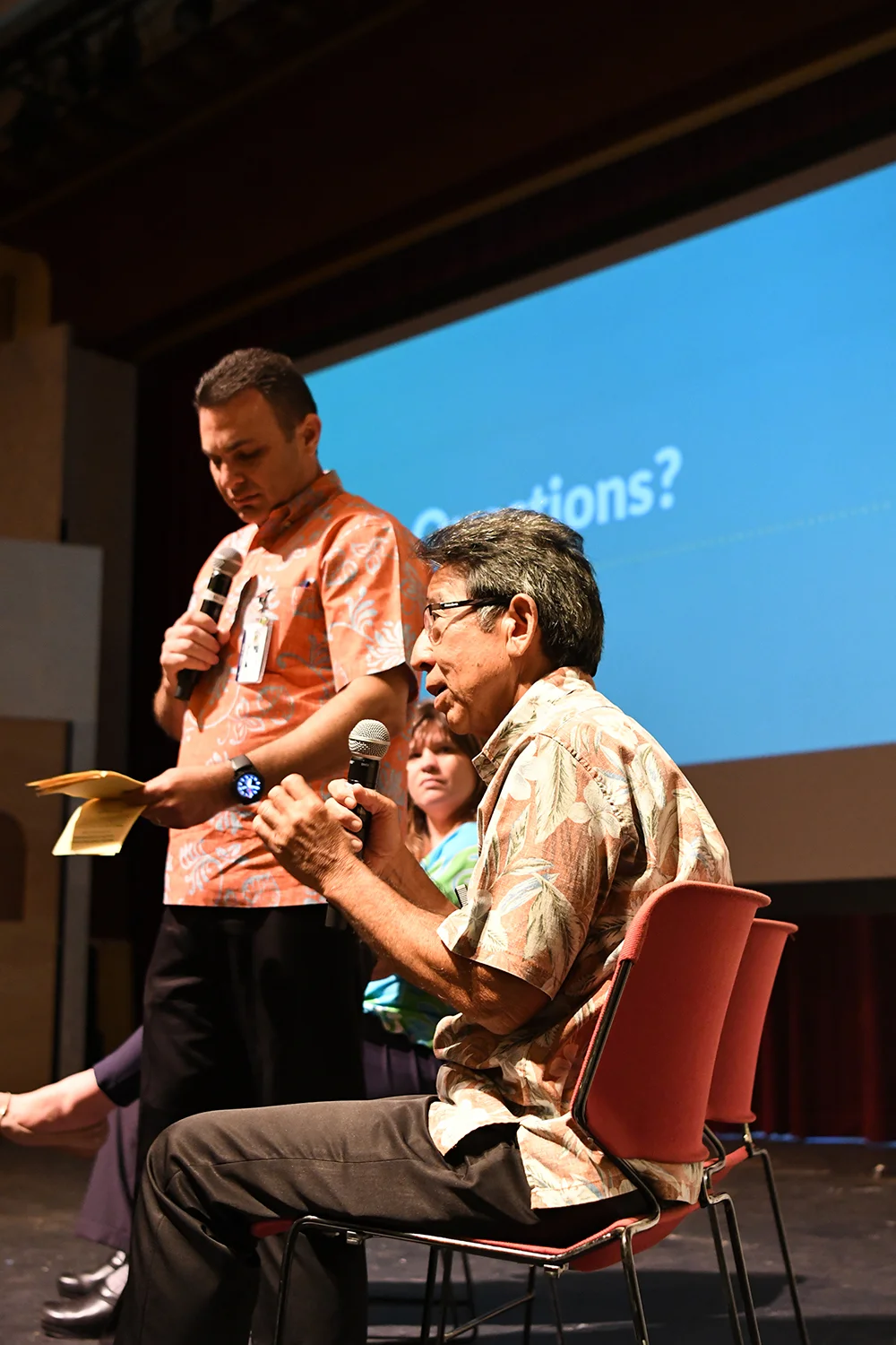 Brian Ige, construction manager for the Wailuku Town Improvement Projects, answers questions during Thursday night’s meeting alongside Maui County Managing Director Sandy Baz and Project Administrator Erin Wade inside Iao Theater.