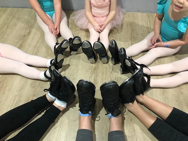 dancers-feet-.jpg