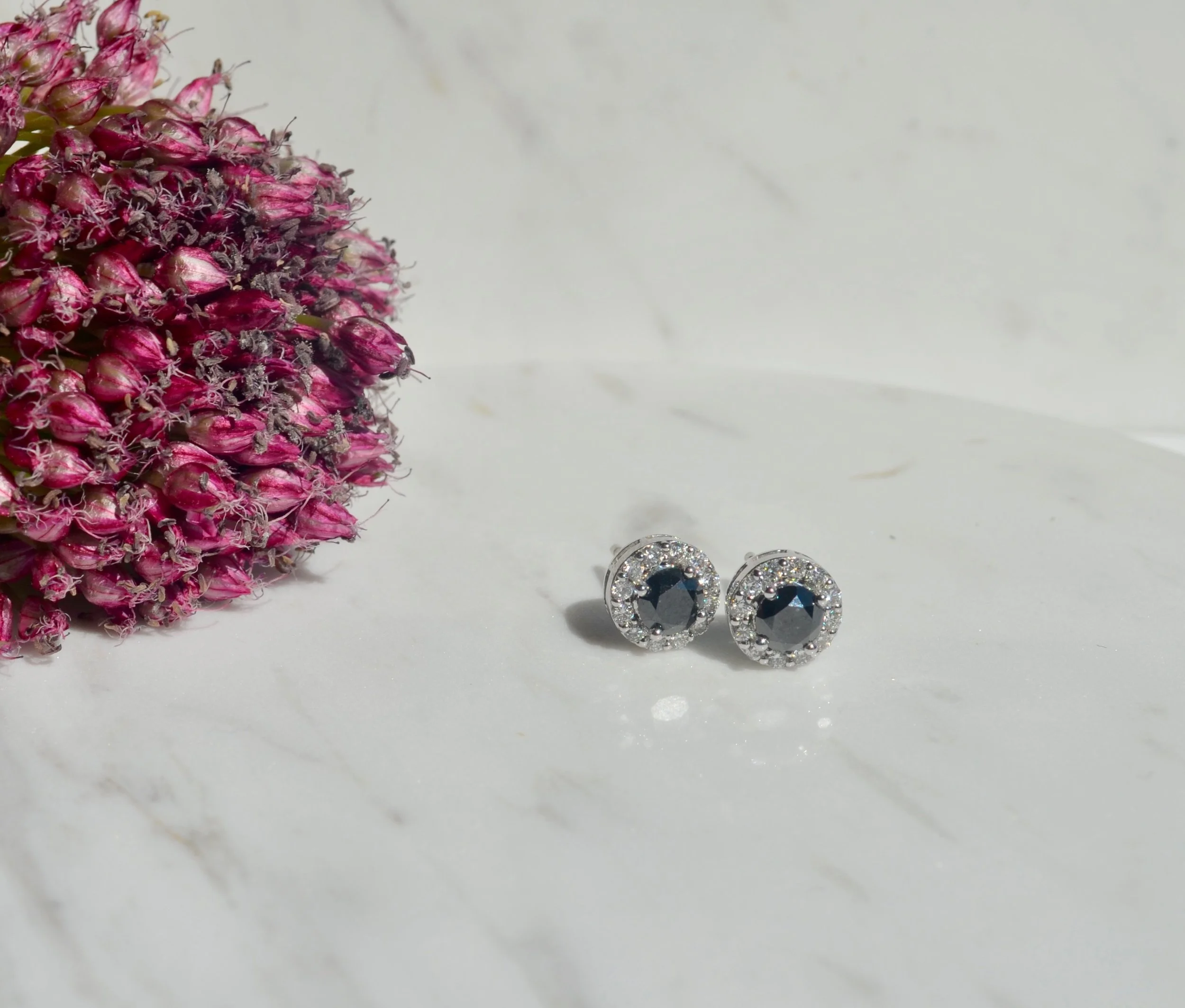 White gold black diamonds with white diamonds studs