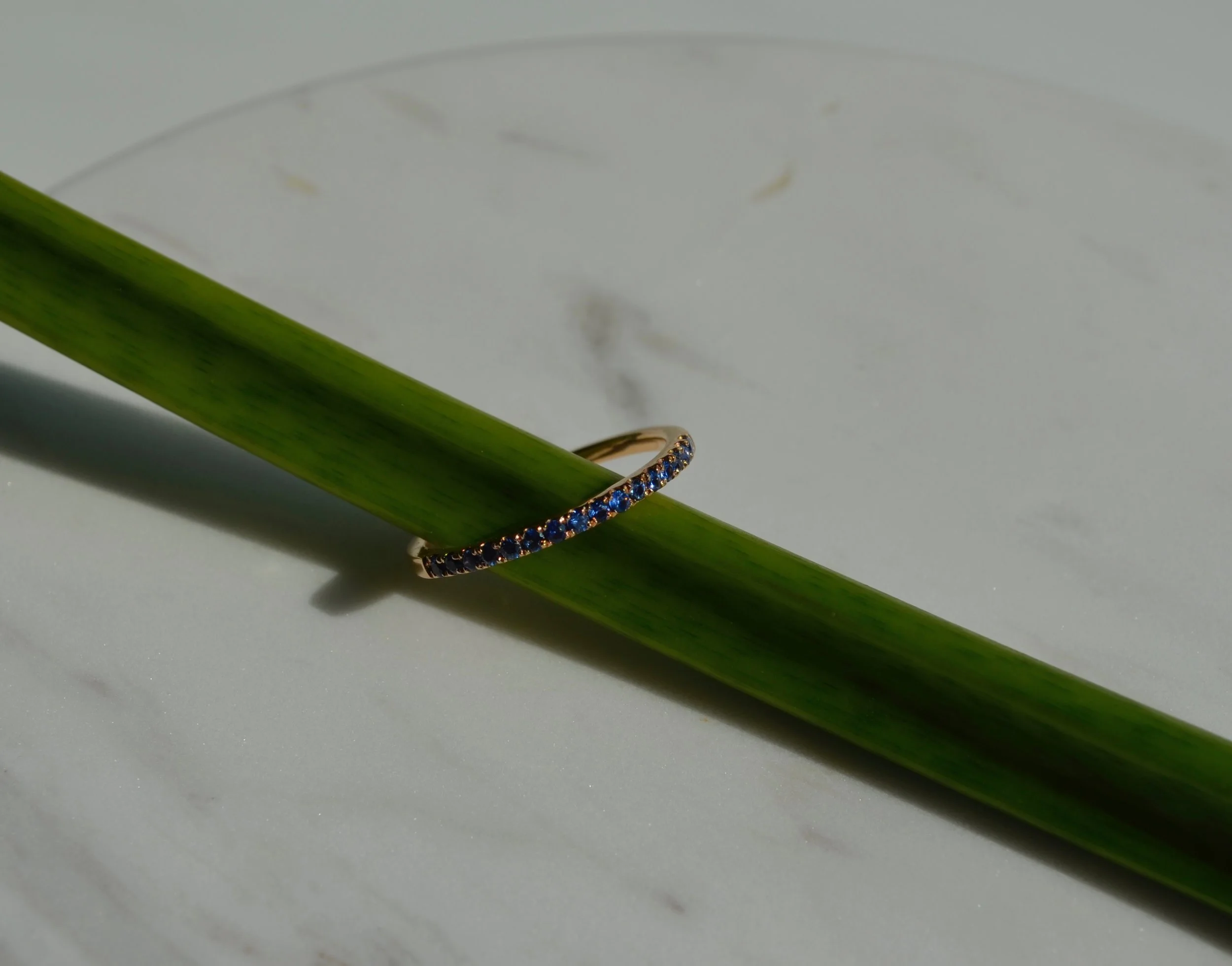 Rose gold blue sapphire ring