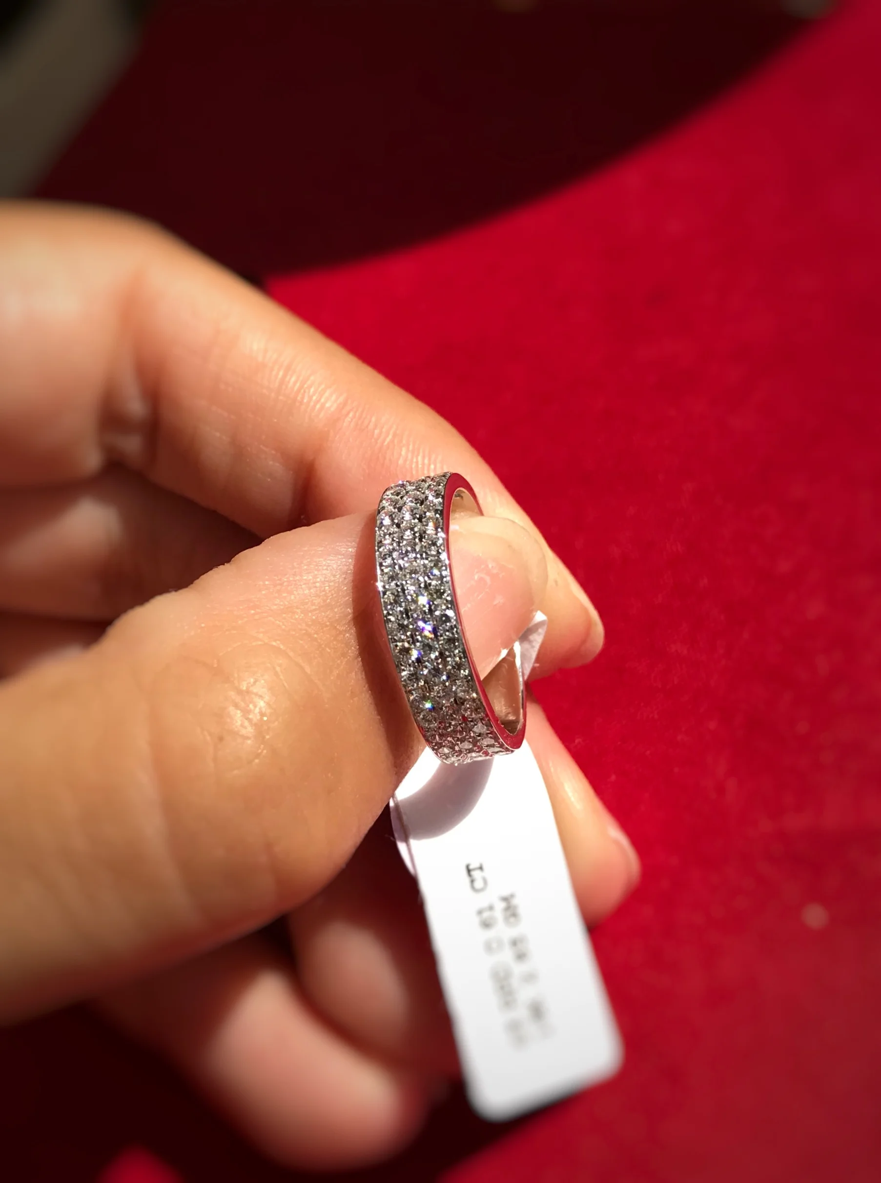 White gold diamond ring