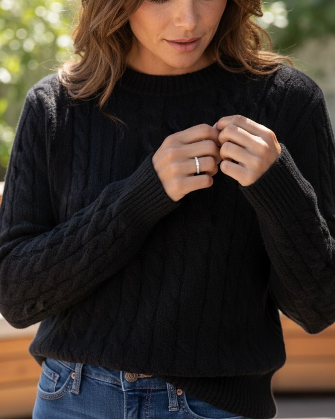 Sweater weather, diamond mood. 18K white gold half eternity ring, designed for everyday comfort.

#TheSocietyHK #18KGold #WhiteGold #DiamondRing #availablenow #HalfEternity #FineJewellery #QuietLuxury #ModernHeirloom #EverydayLuxury #UnderstatedElega