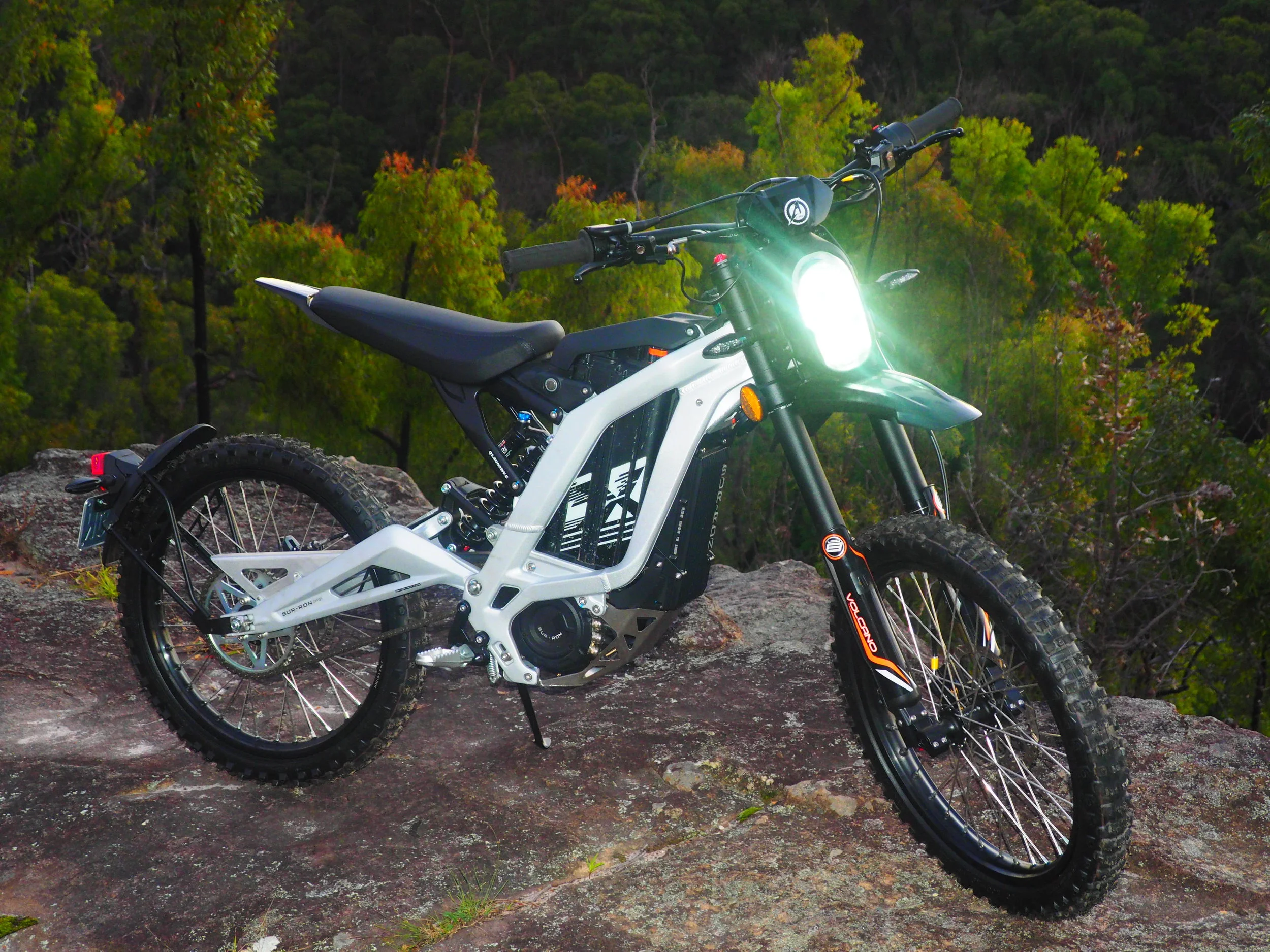 A eBikes & SurRon Australia Light Bee X and L1e Road Legal Electric Dirtbikes