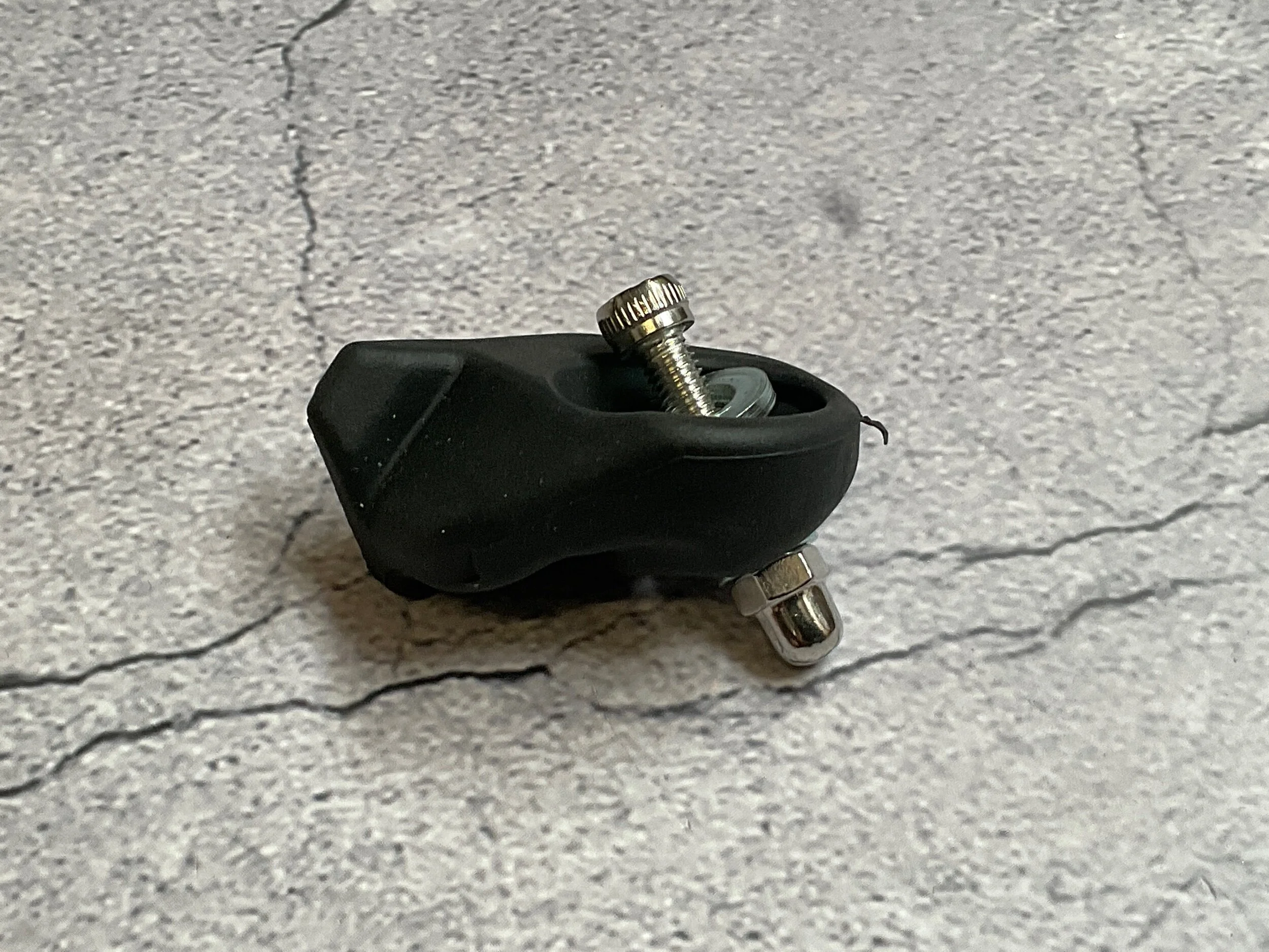 12348985-0860-4114-833C-17BFBBF41B0C