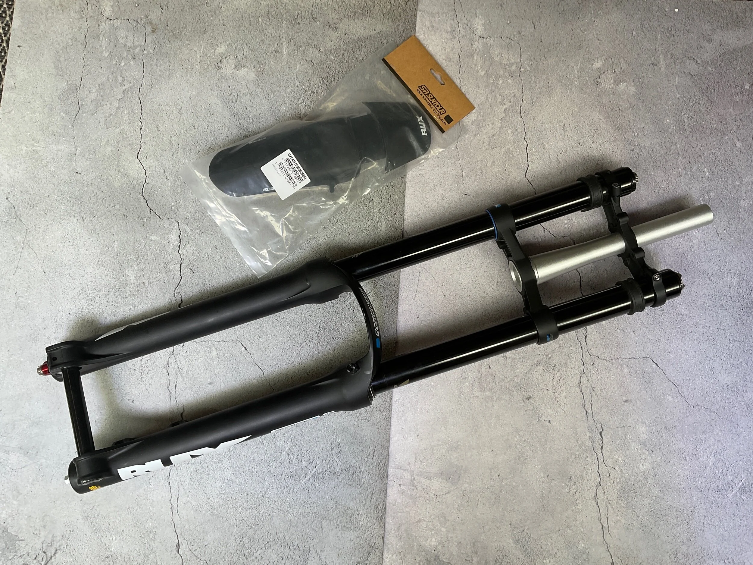 4B7C5EC9-83AF-42E9-ACC5-5EEDFAEC1366