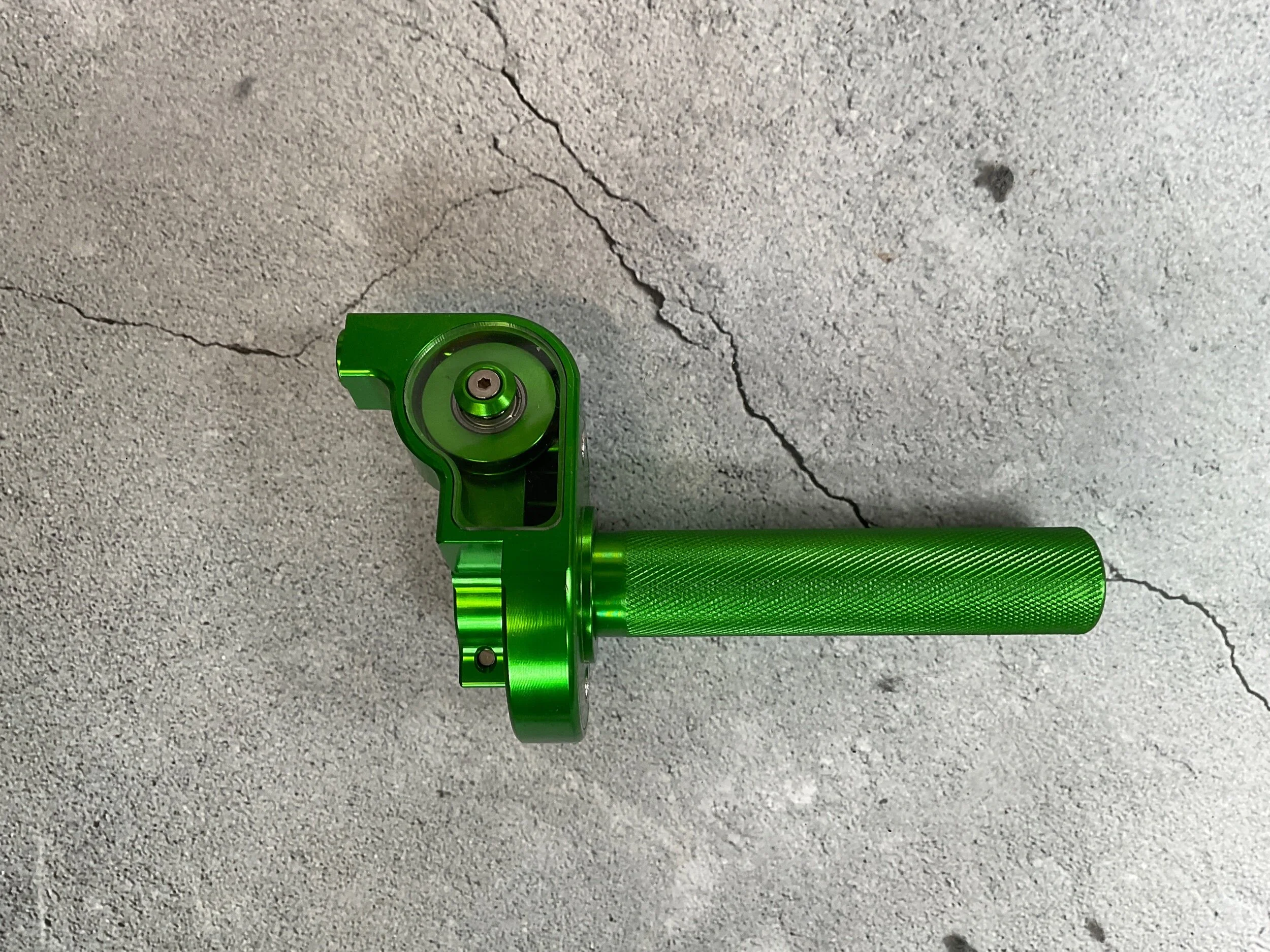 9B3B1E09-7342-4D75-9CF7-D18C288508E6