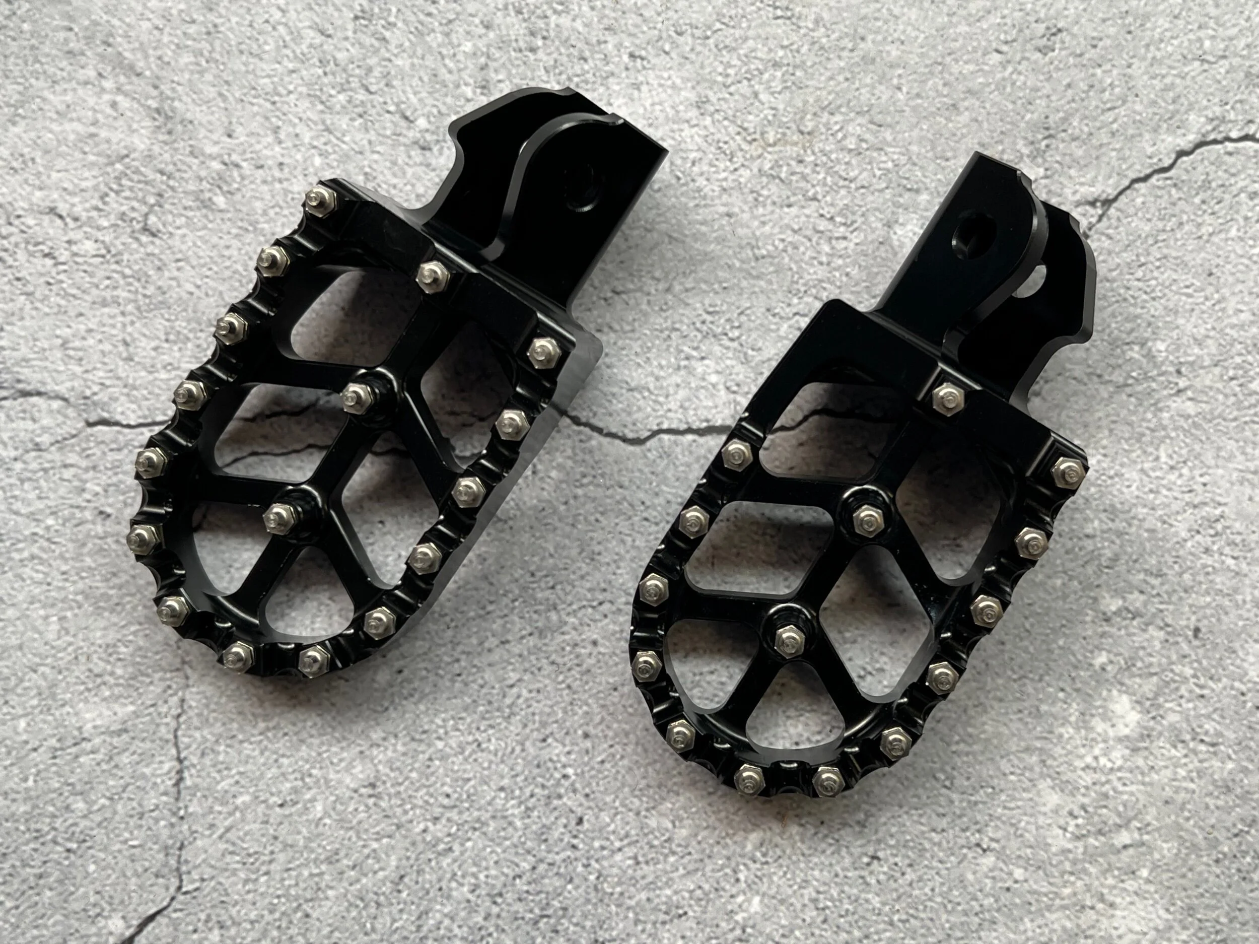 77D8B0AC-E14A-47D9-9BEA-69C9CAF41081