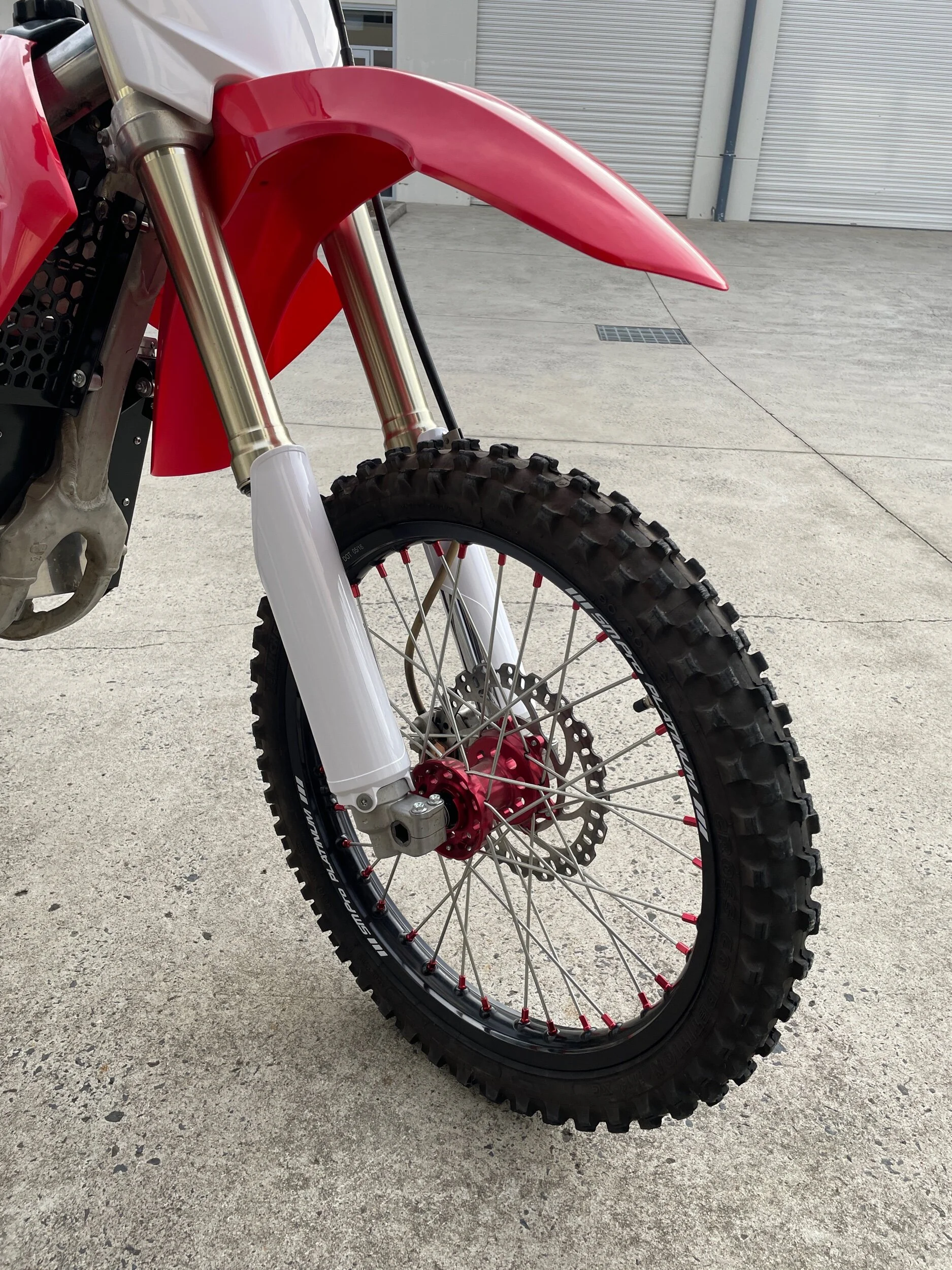 2AE85435-A359-452C-A915-173CC8DCBF44