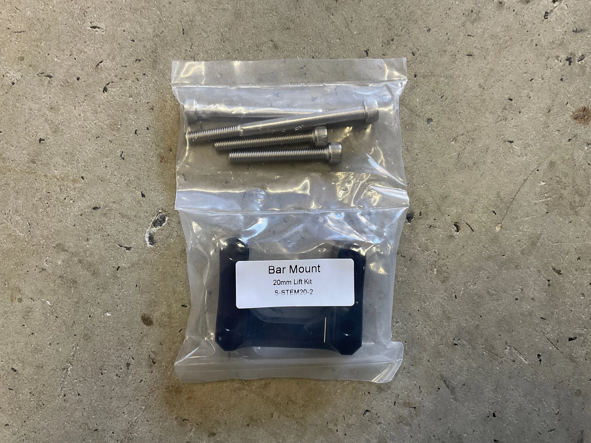 859986AC-7DCC-4FDC-899E-E77B1EADCE64