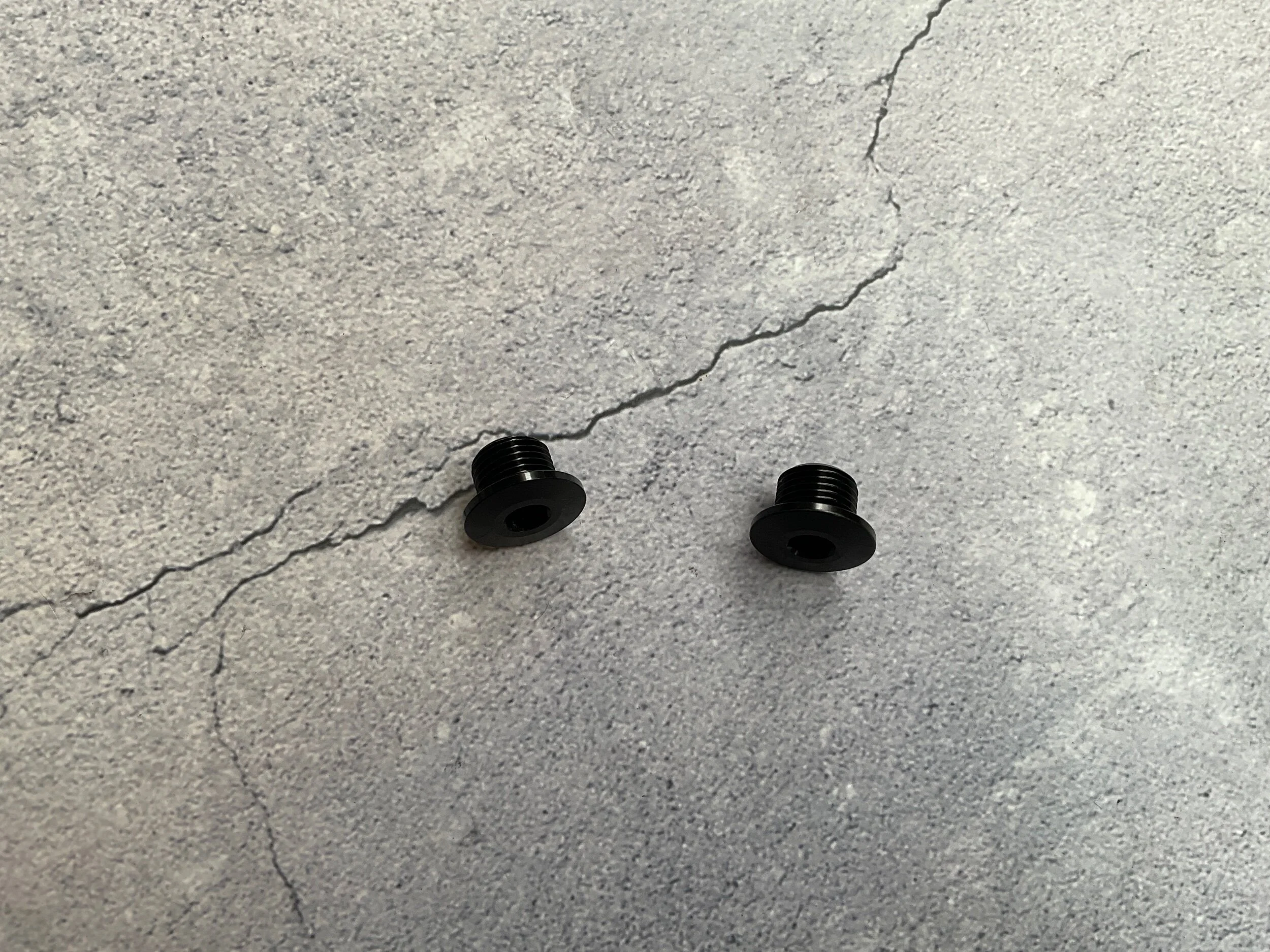 F8F30C18-5985-49AA-A583-C9CCD36A3D49