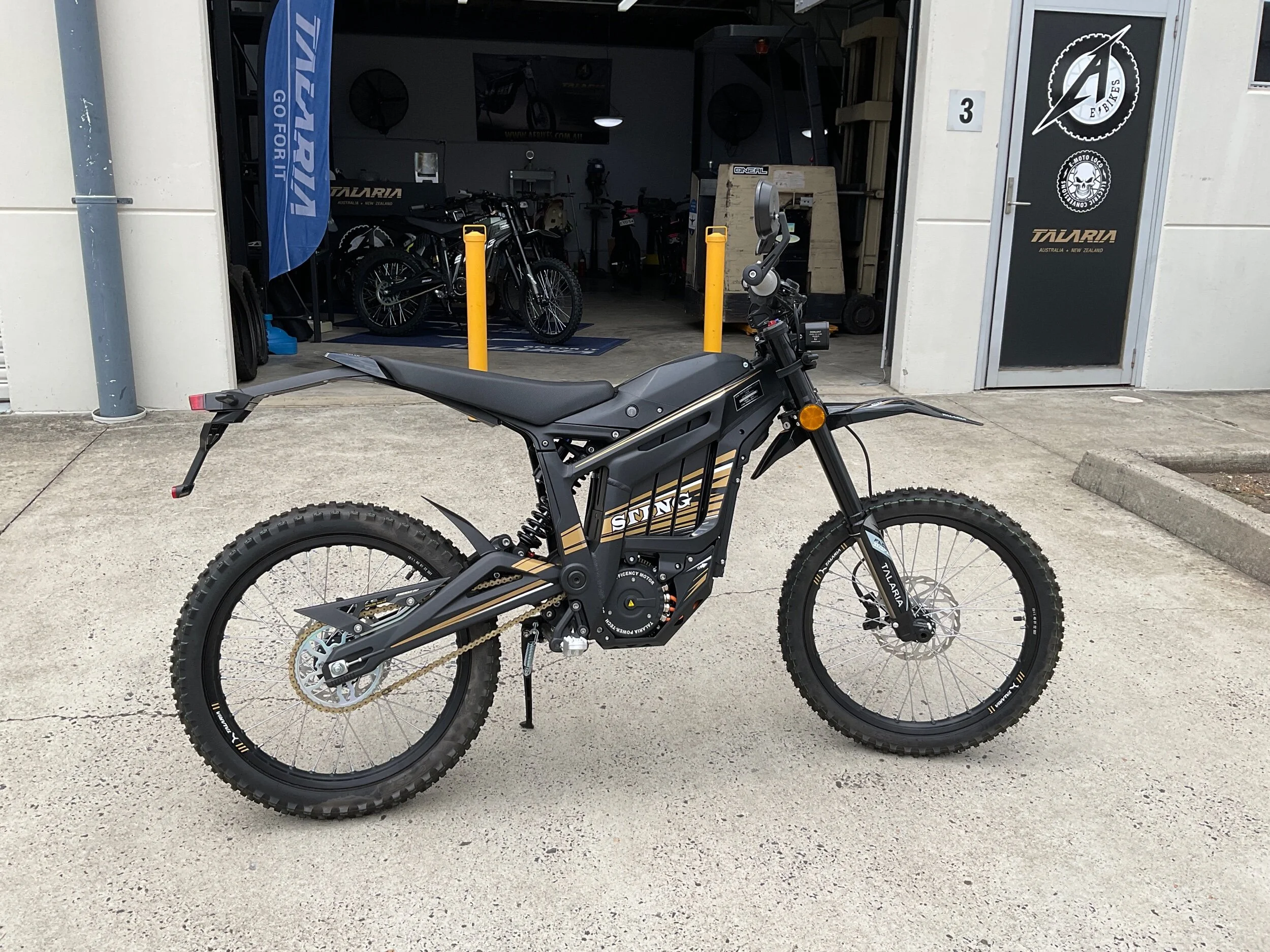 C367816E-04D1-4652-A6E4-C7E15E418F0E