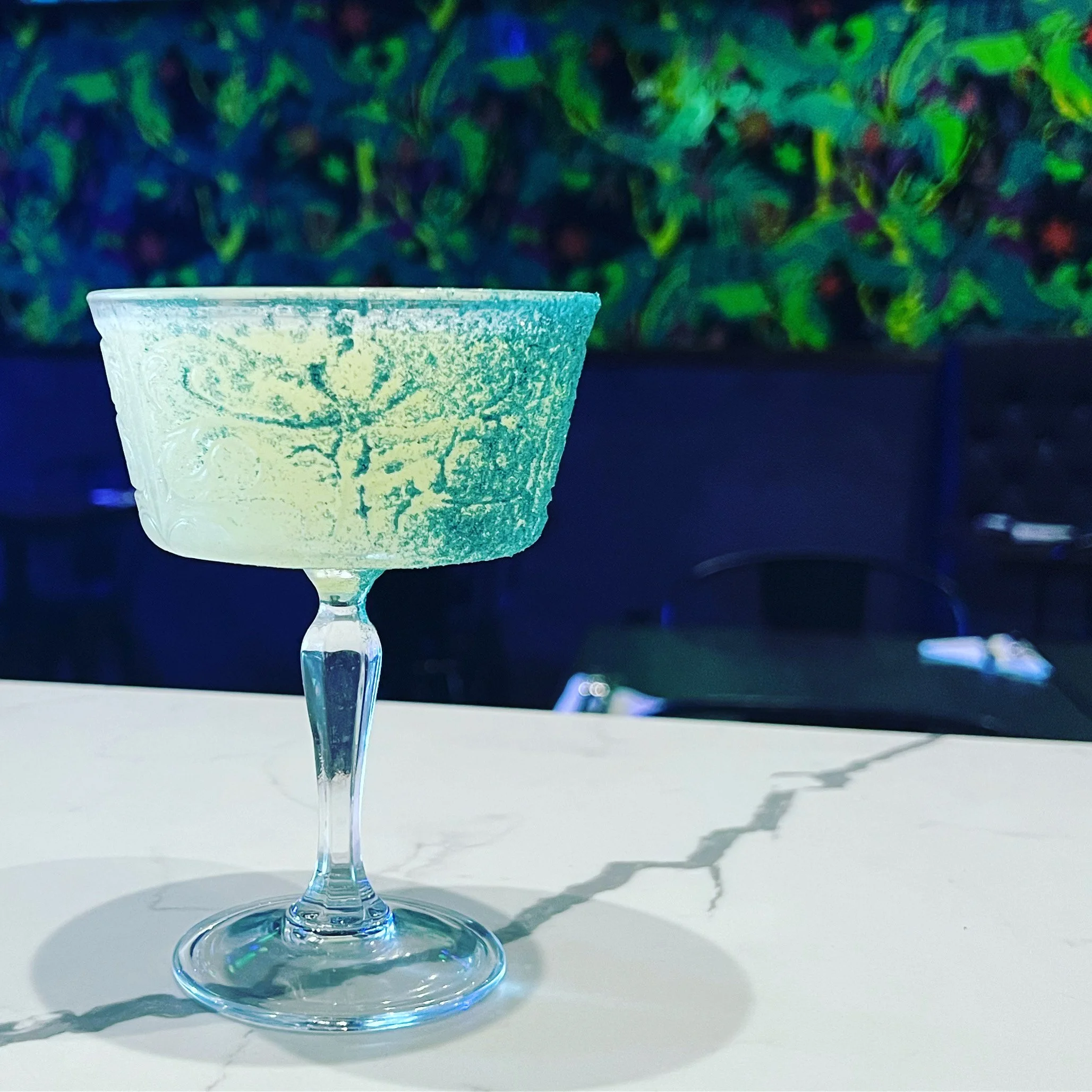 DROP IT LIKE IT'S GIN