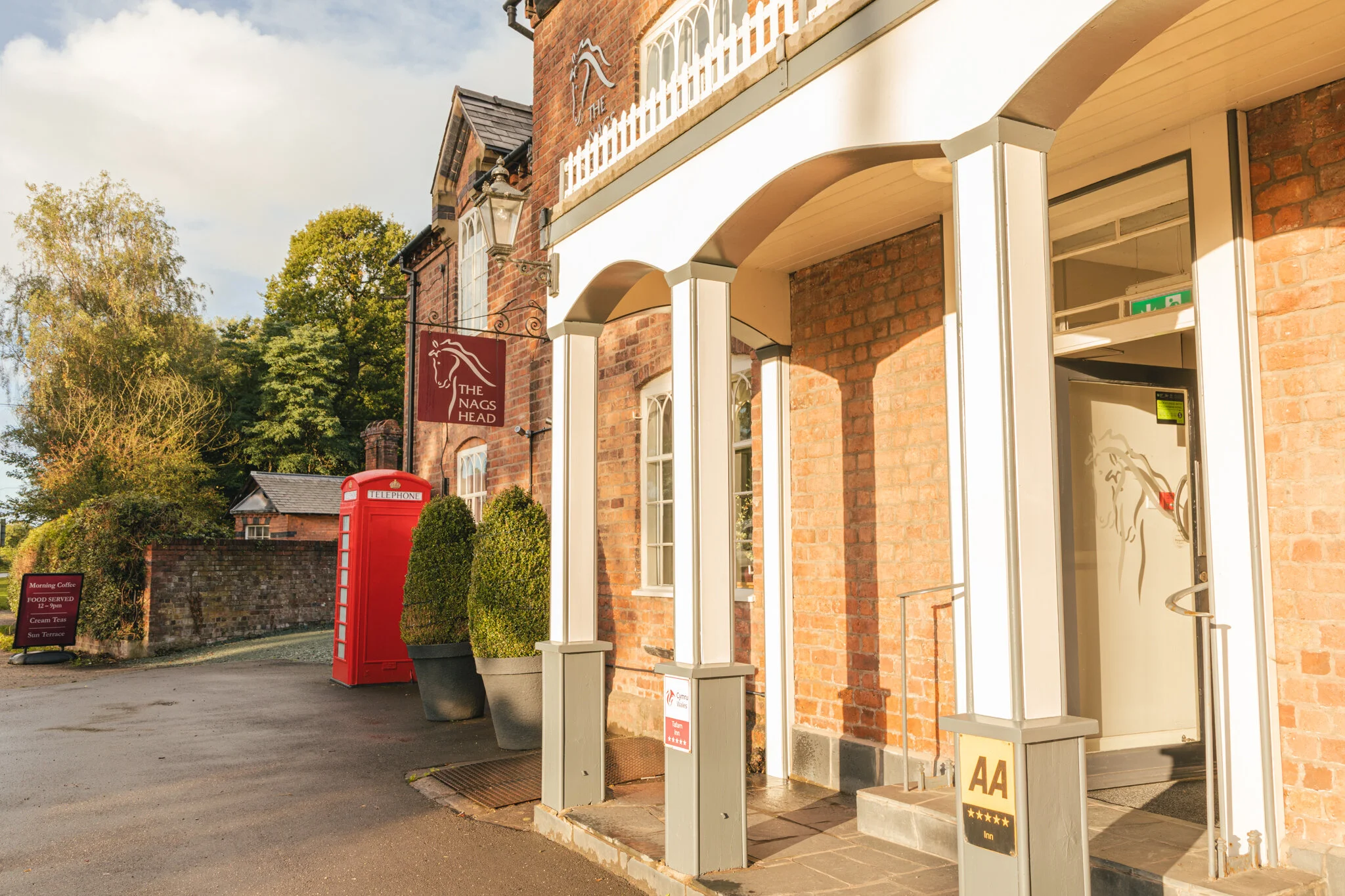 The Nags Head Inn Property & Commercial Photography — Brad Carr