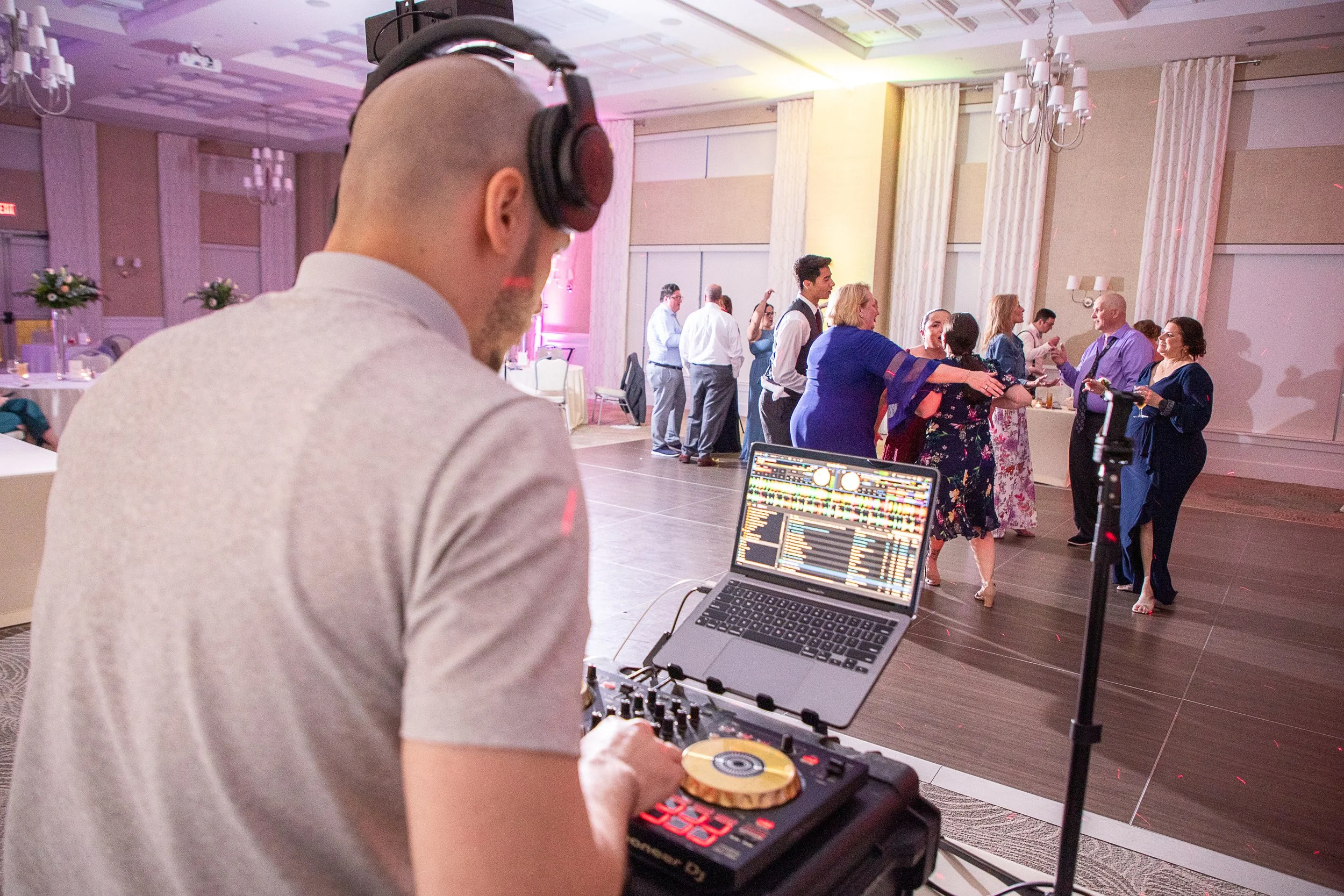 Meet DJ &amp; Event Host Gabriel “ArchAngelBeats”