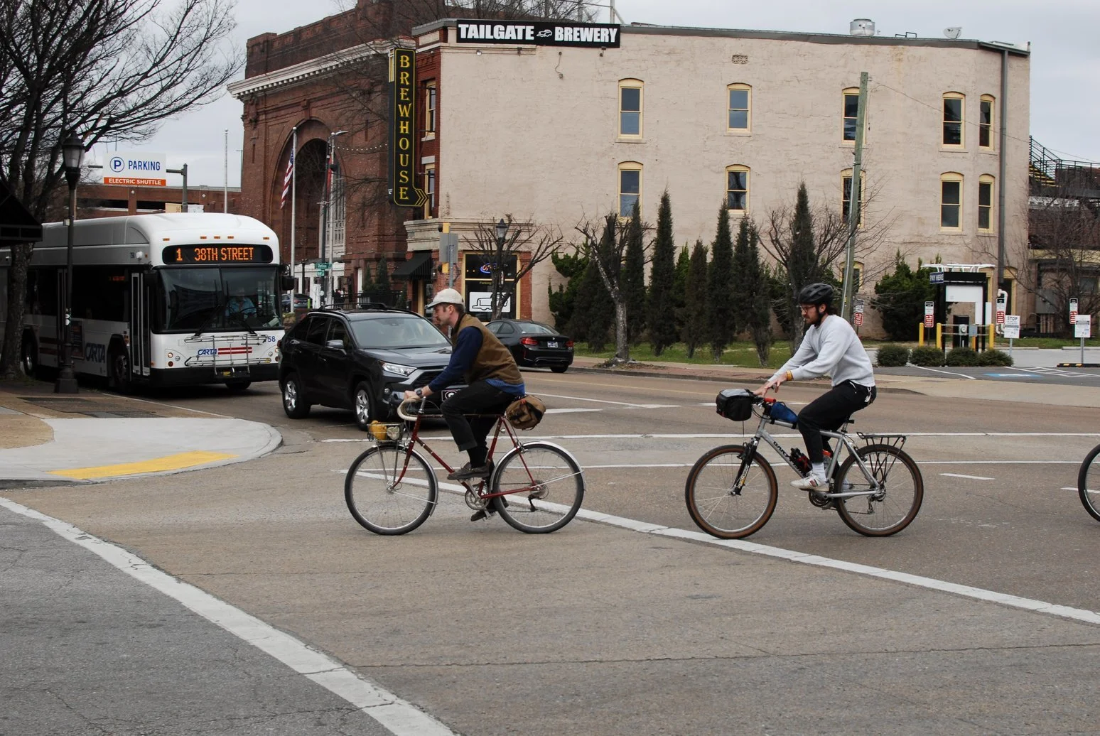 Market and MAin streets in Chattanooga Tn, shot with the Nikon D200 camera