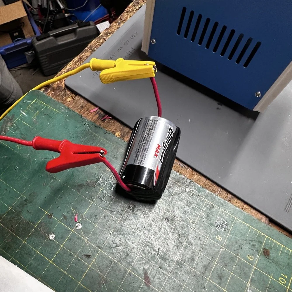 Doosan Lynx CNC Memory Battery Failure: How a DIY Monitor Circuit Caught It