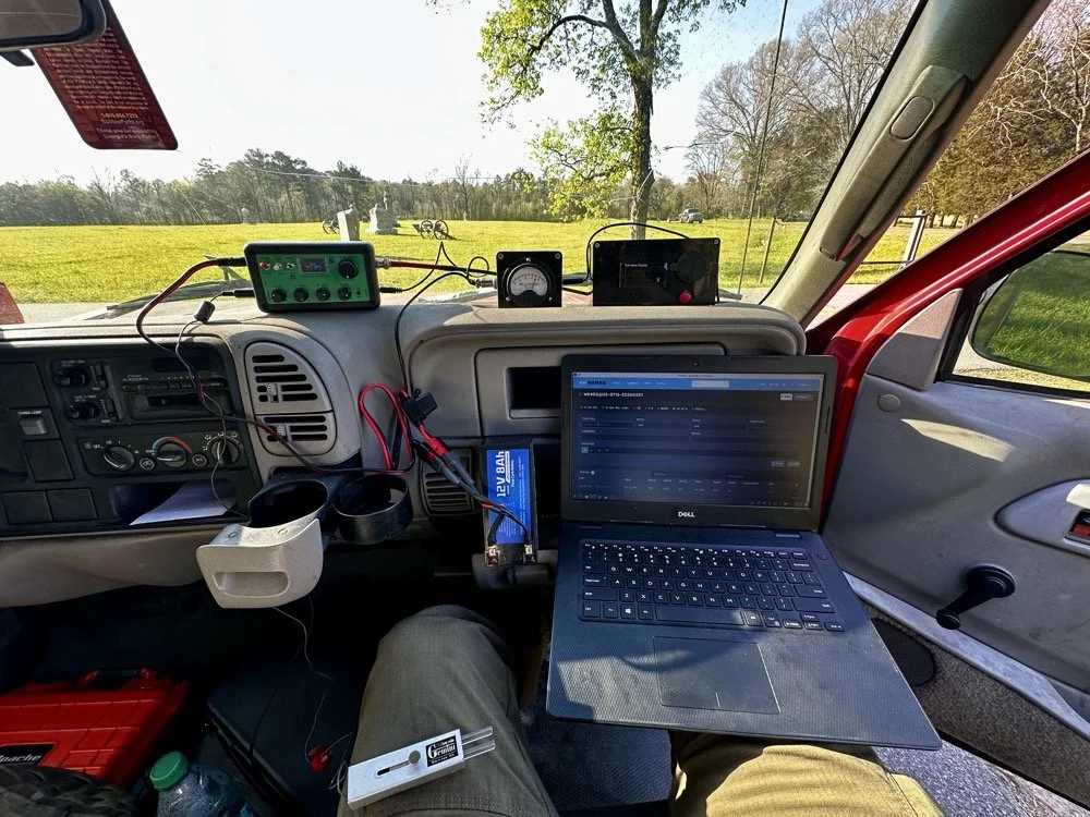 POTA CW station ready for use, incluuding the Penntek TR-35, homebrew S meter and battery pack/ speaker combo unit. Also the Gemini travel CW key and the Dell Inspiron computer with HAMRS for logging.