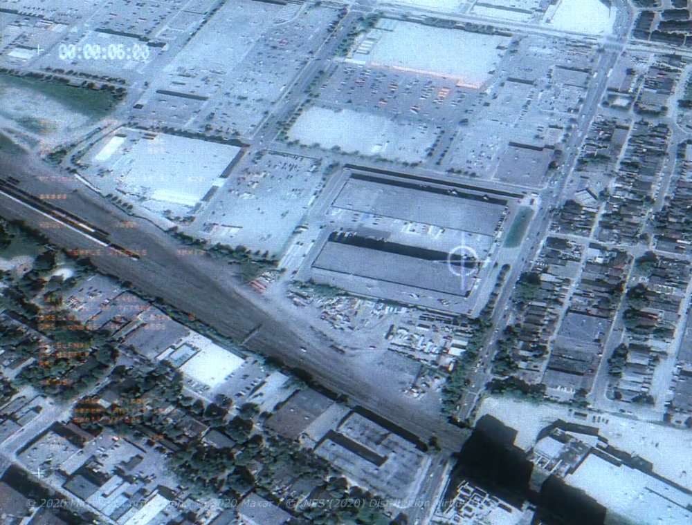 Animated riding map fly-in