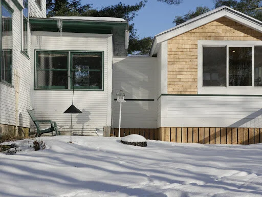 Exterior view of connector from kitchen to Wheel Pad XL. Carolyn Bates Photography