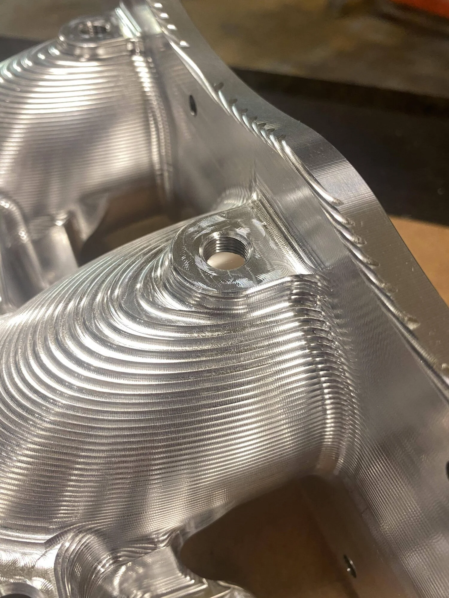 MAD 18 injector with Methanol bungs in each runner! 