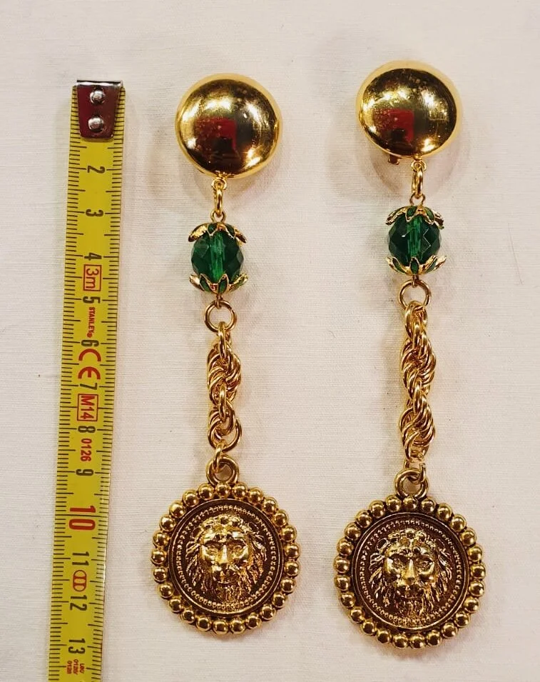 E4409B3E-1EEB-4044-85E8-5AA14598520E