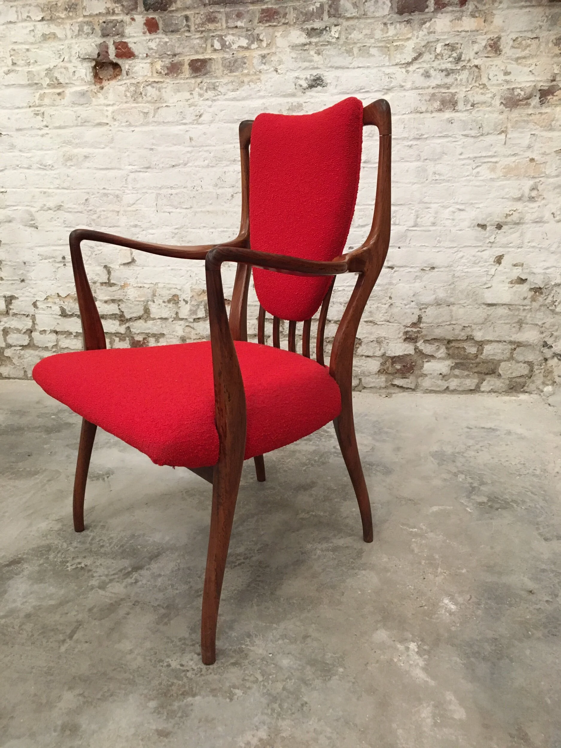 07D516AC-7EDF-4E9C-9B74-B3CB62DC7468