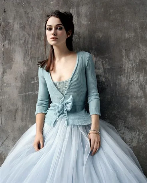 PImage EDINBURGH, SCOTLAND: Actor Keira Knightley poses for a portrait shoot in Edinburgh, Scotland. (Photo by Lorenzo Agius/Exclusive by Getty Images)