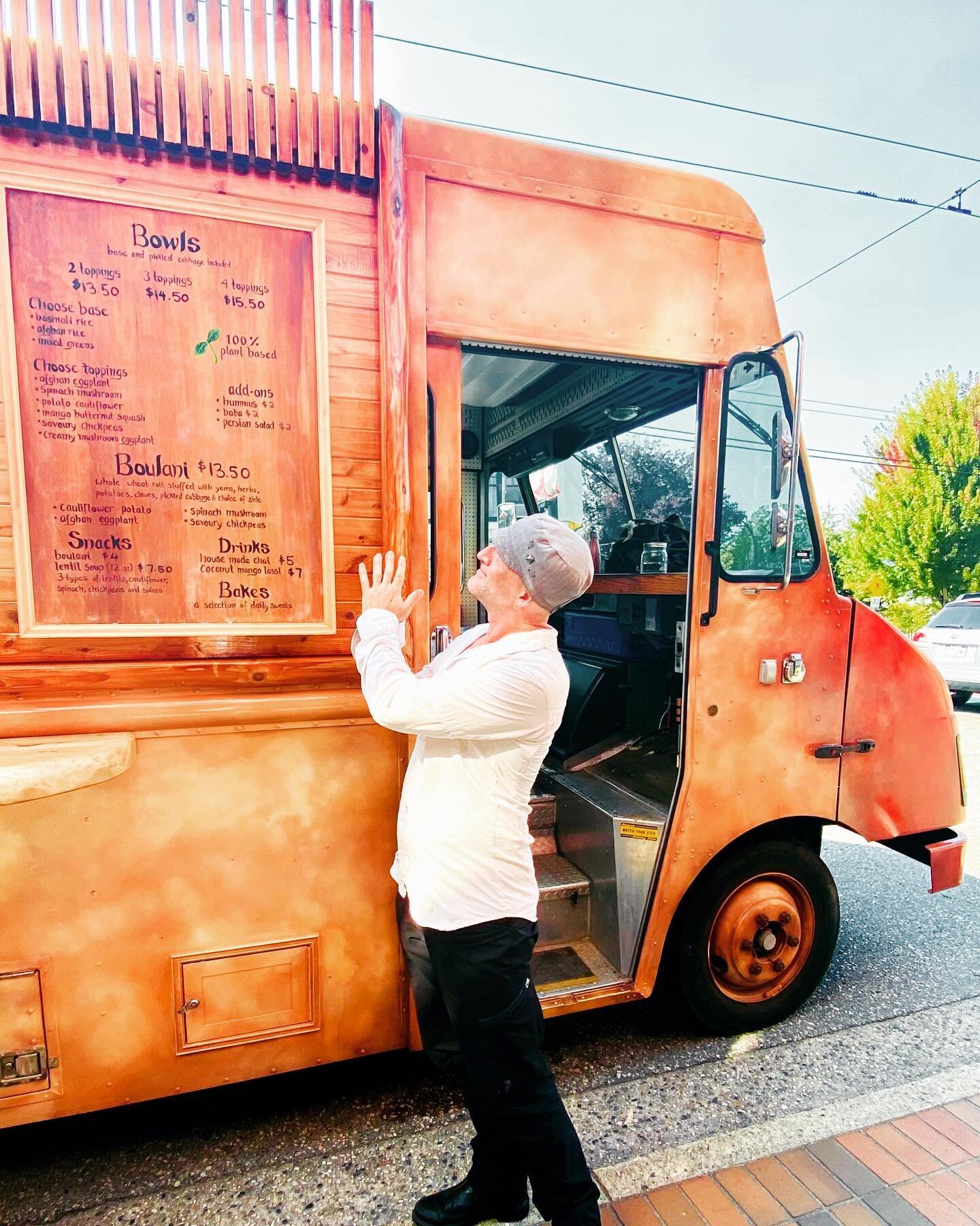 We love to see our regular customers visit the truck! Thanks to everyone for our first few weeks and the warm welcome on the drive! Open today 12-8pm. We will be closed Tuesdays #eastiseast #chai #veganfusion #indianfusion #plantbased #foodtruck