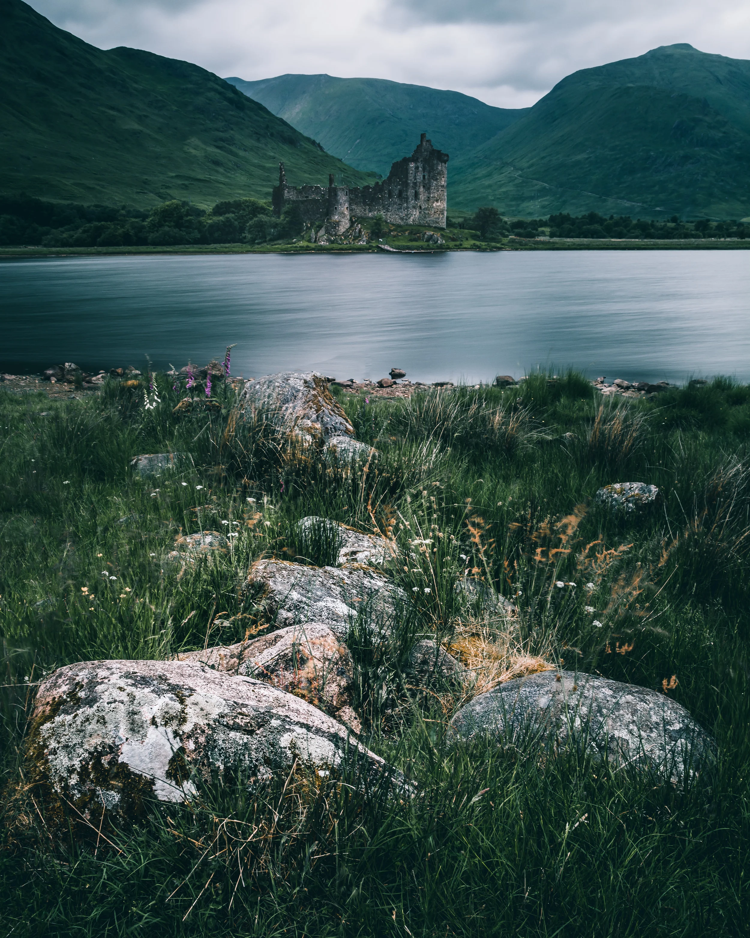Kilchurn_Castle.jpg