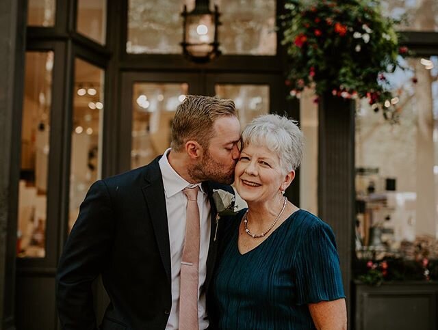 Thanks for everything mom 😍 📷 @caitlynnikula