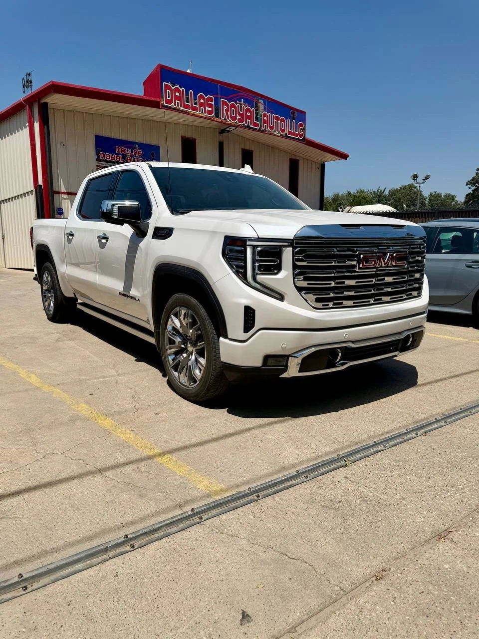 2023 GMC SIERRA DENALI
