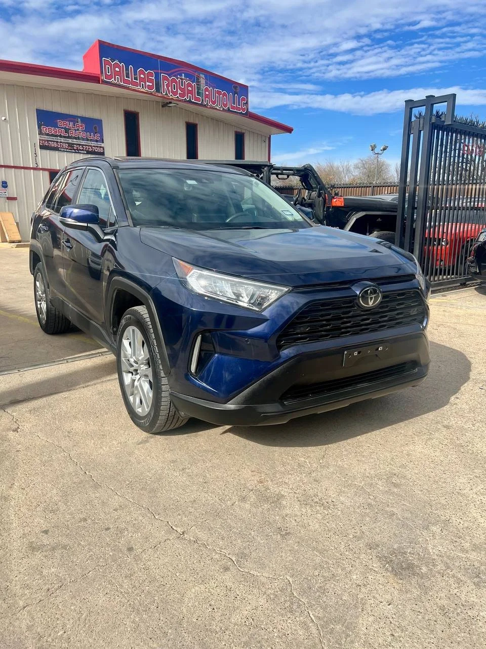 2019 TOYOTA RAV4 PREMIUM