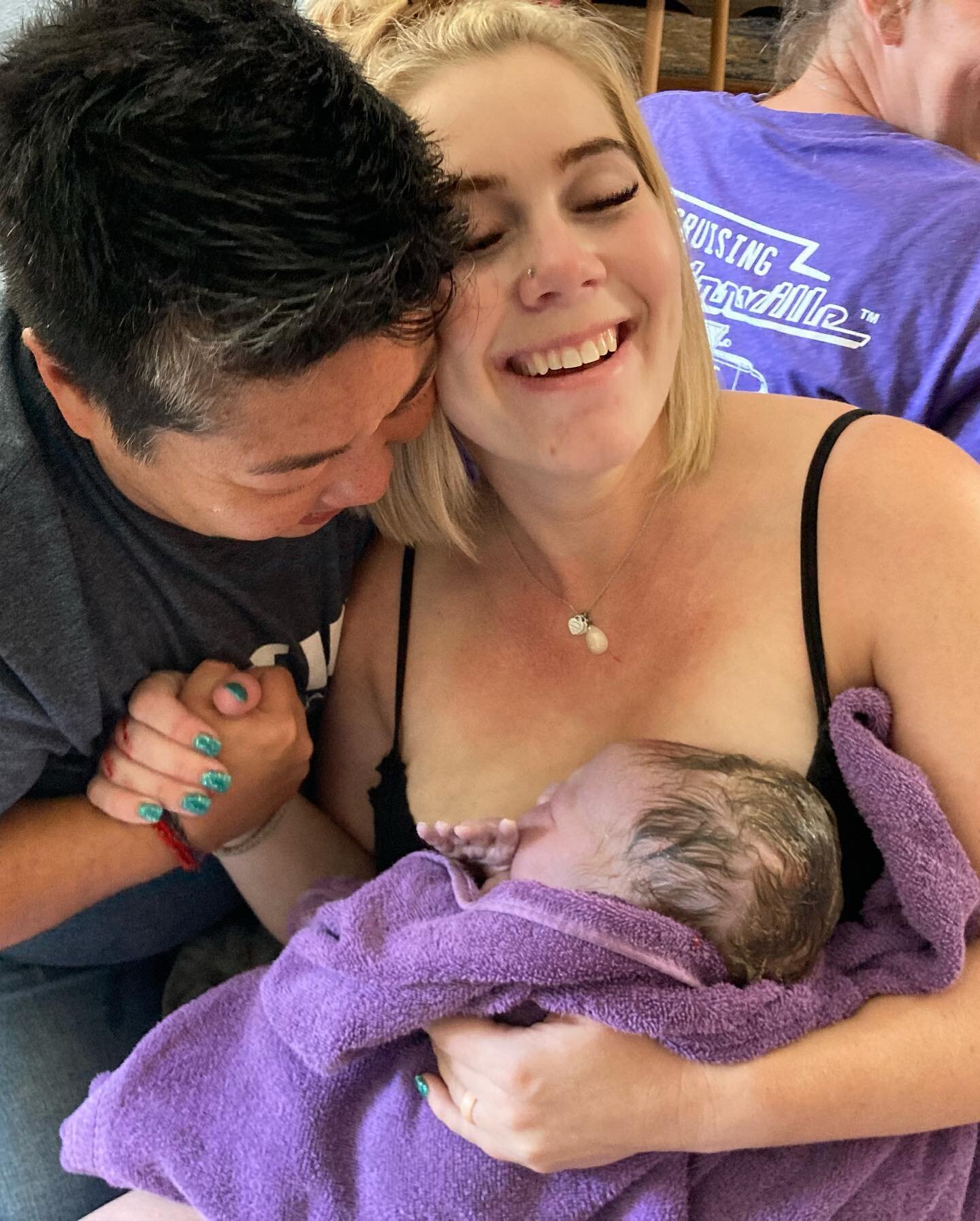 🌈 Continuous Care 🌈
 
Midwifery care looks so different for each family - not just because visits are personalized, but also because the path to this type of care varies so widely. Some families come into our care at the tail end of pregnancy; as t