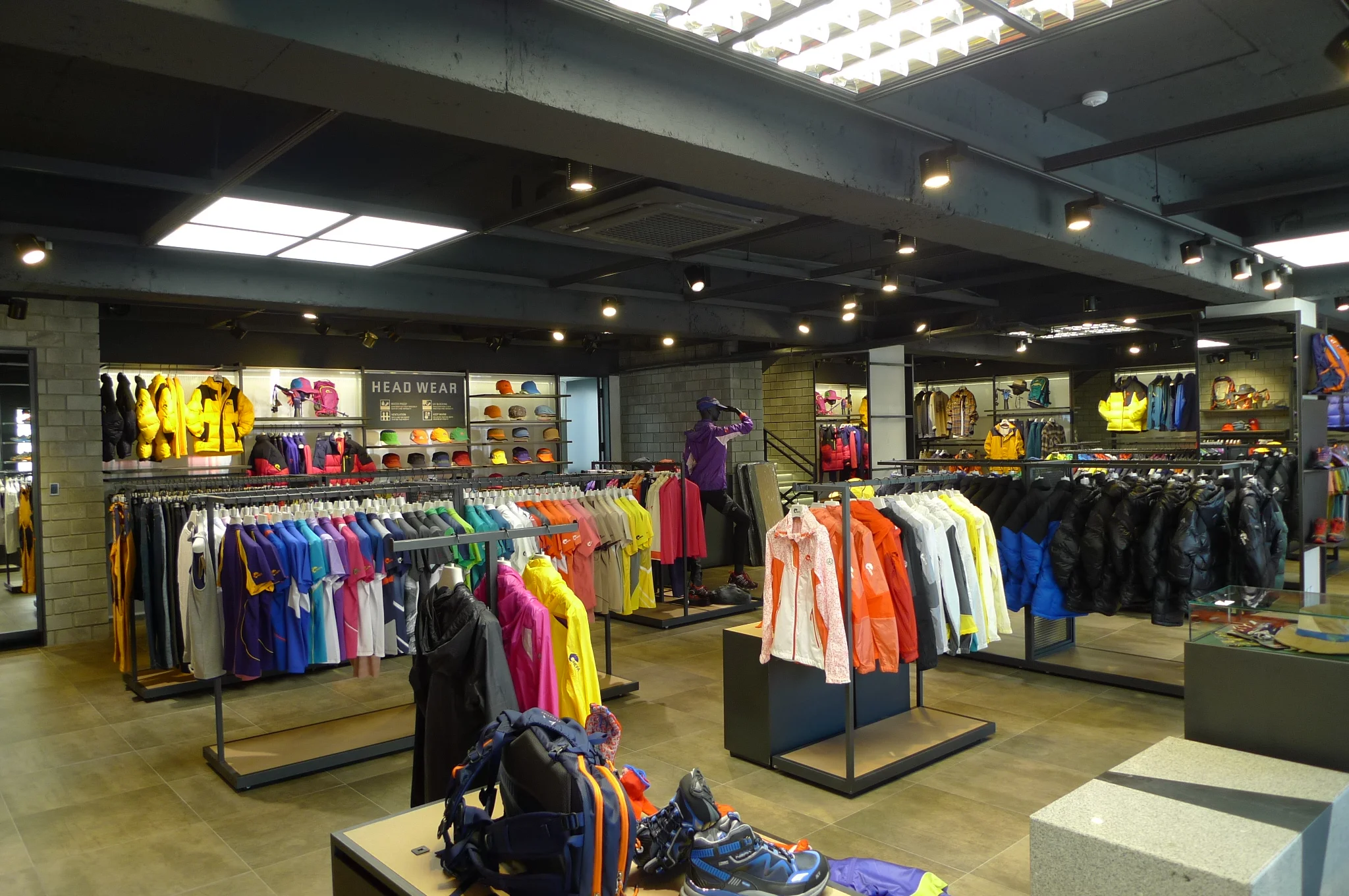 사본 -NEPA_원주직영점 OPEN_140830 (145).jpg